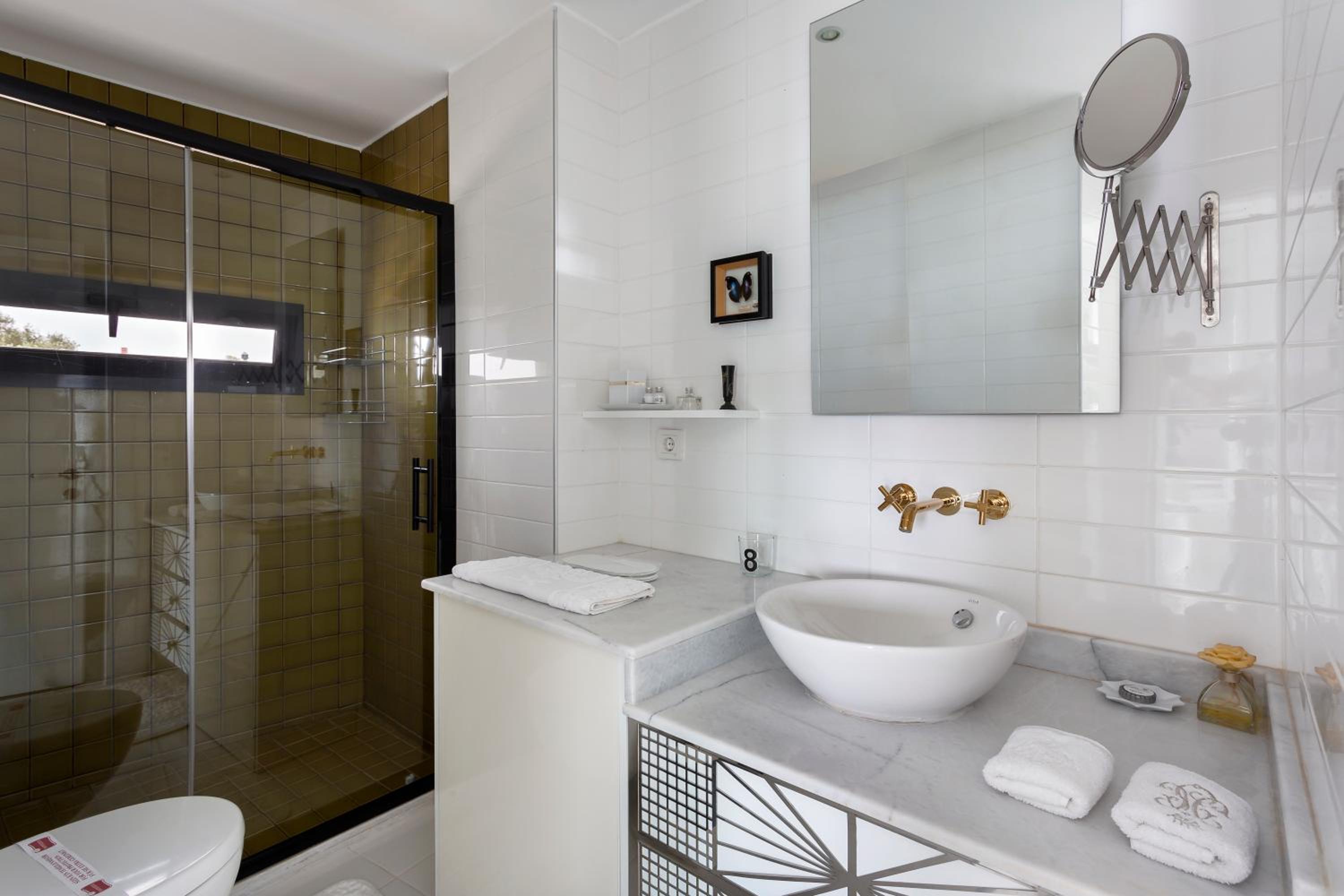 Deluxe Suite photo 2