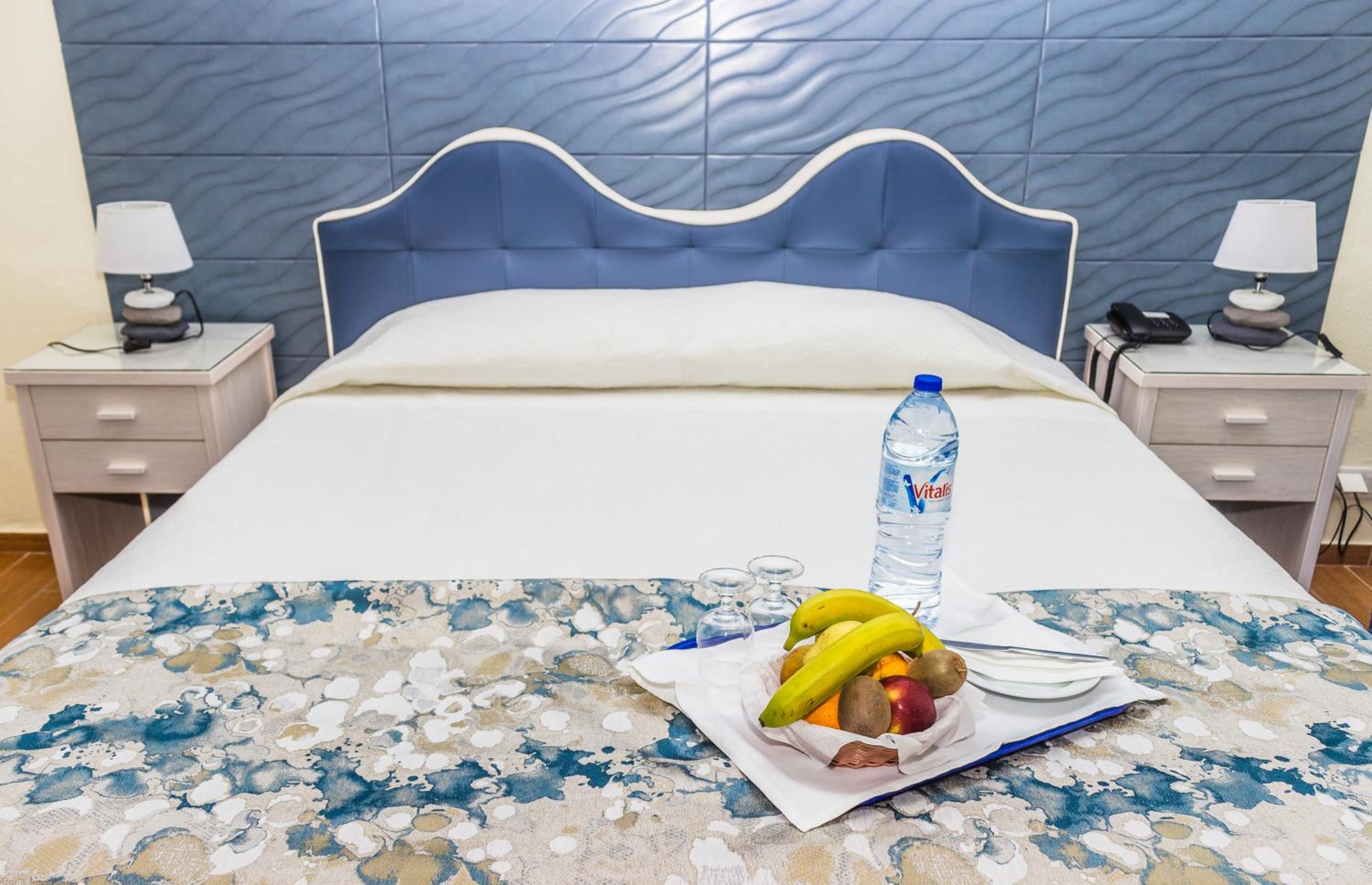 Superior Double Room with Balcony and Sea or River View - Photo 1