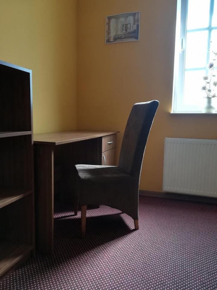 Small Single Room photo 1