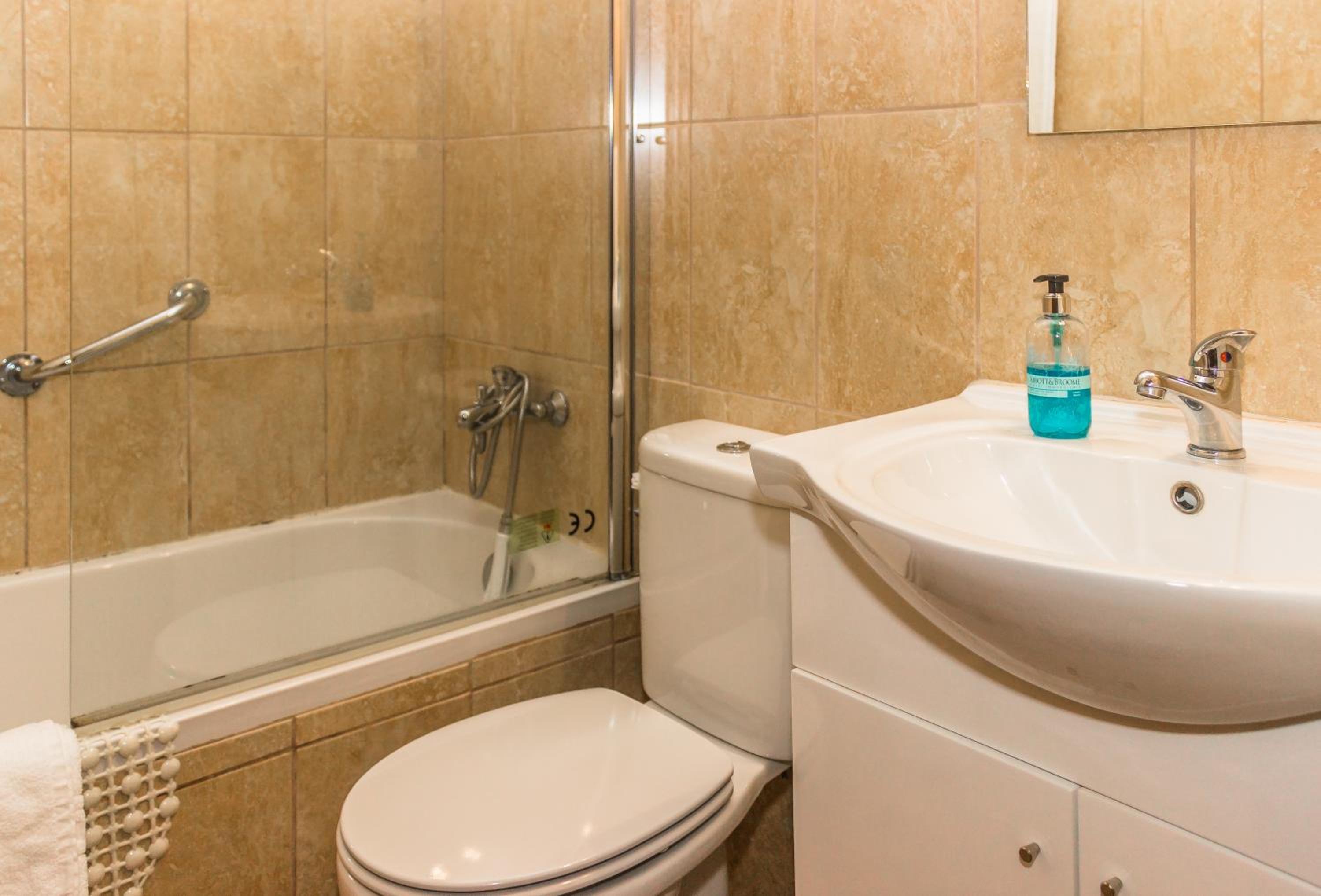 Superior Double Room with Balcony and Sea or River View - Photo 5