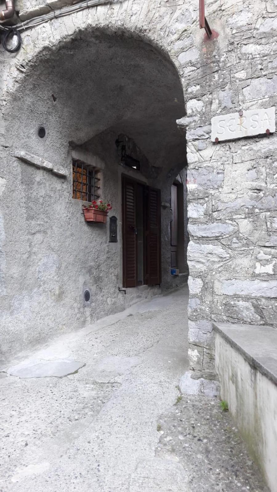One-Bedroom House - Photo 17