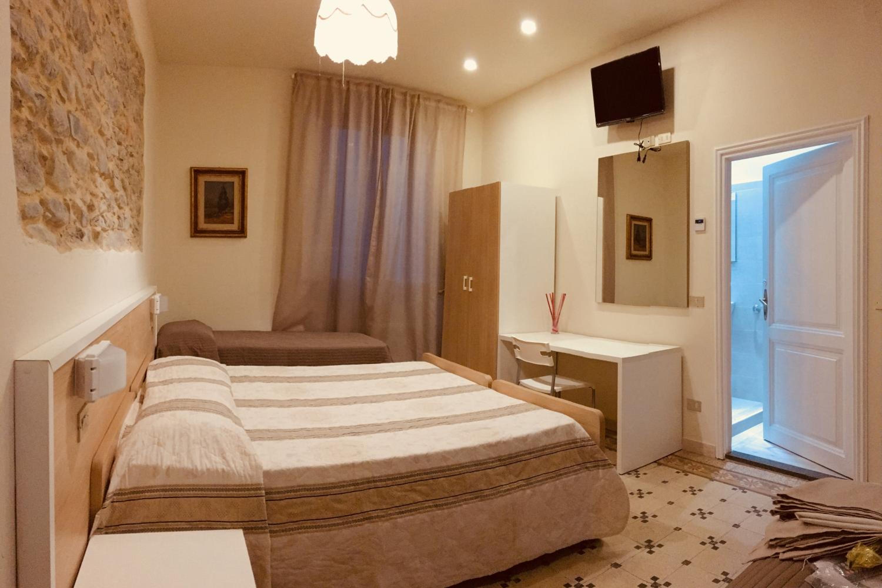 Quadruple Room photo 3