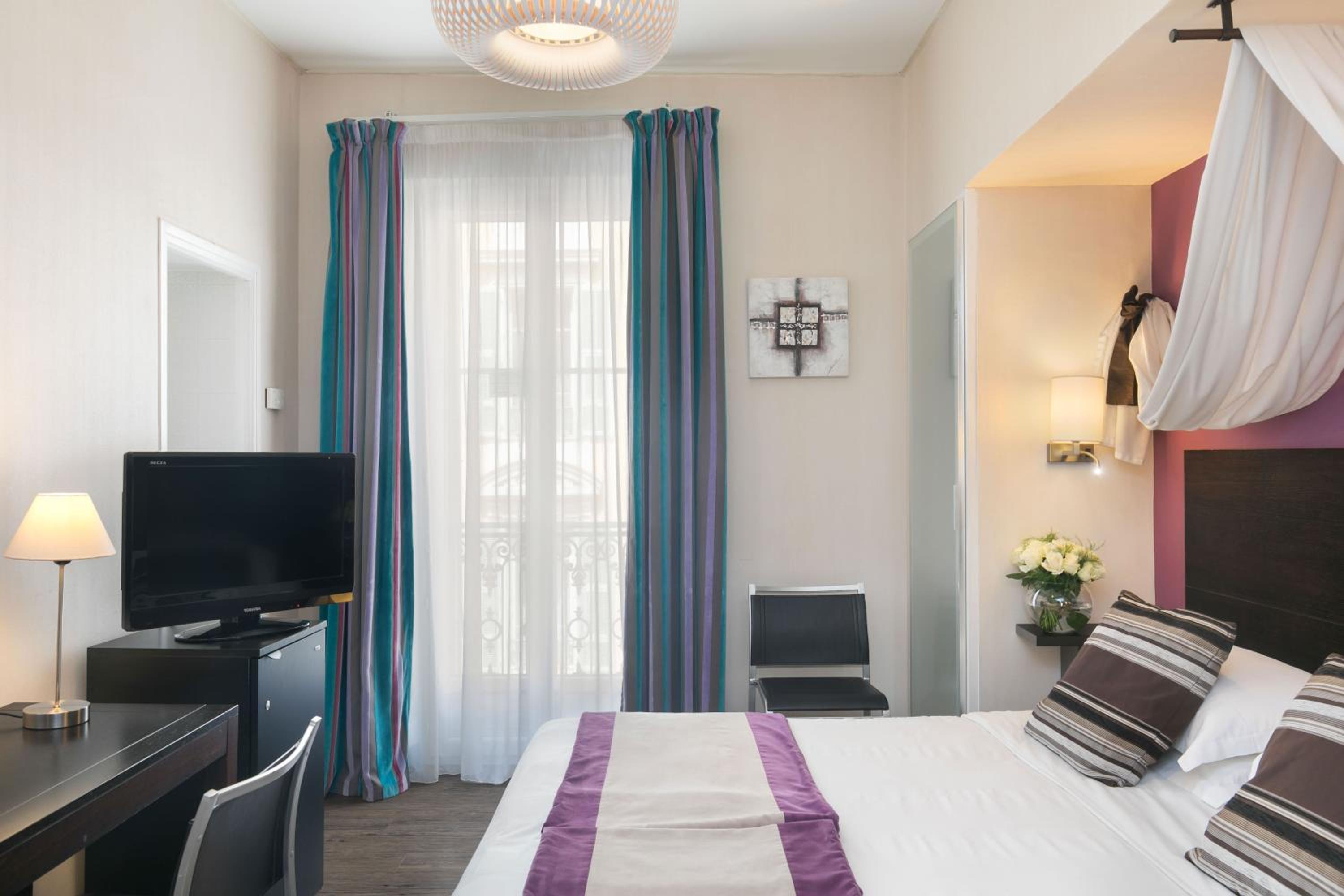 Superior Double or Twin Room - Photo 5