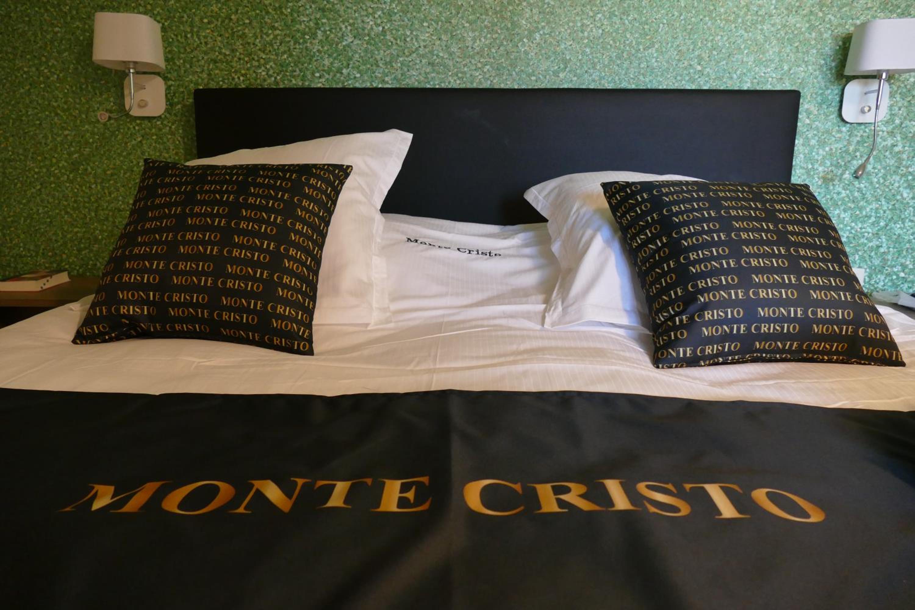 Deluxe Double Room - Photo 5