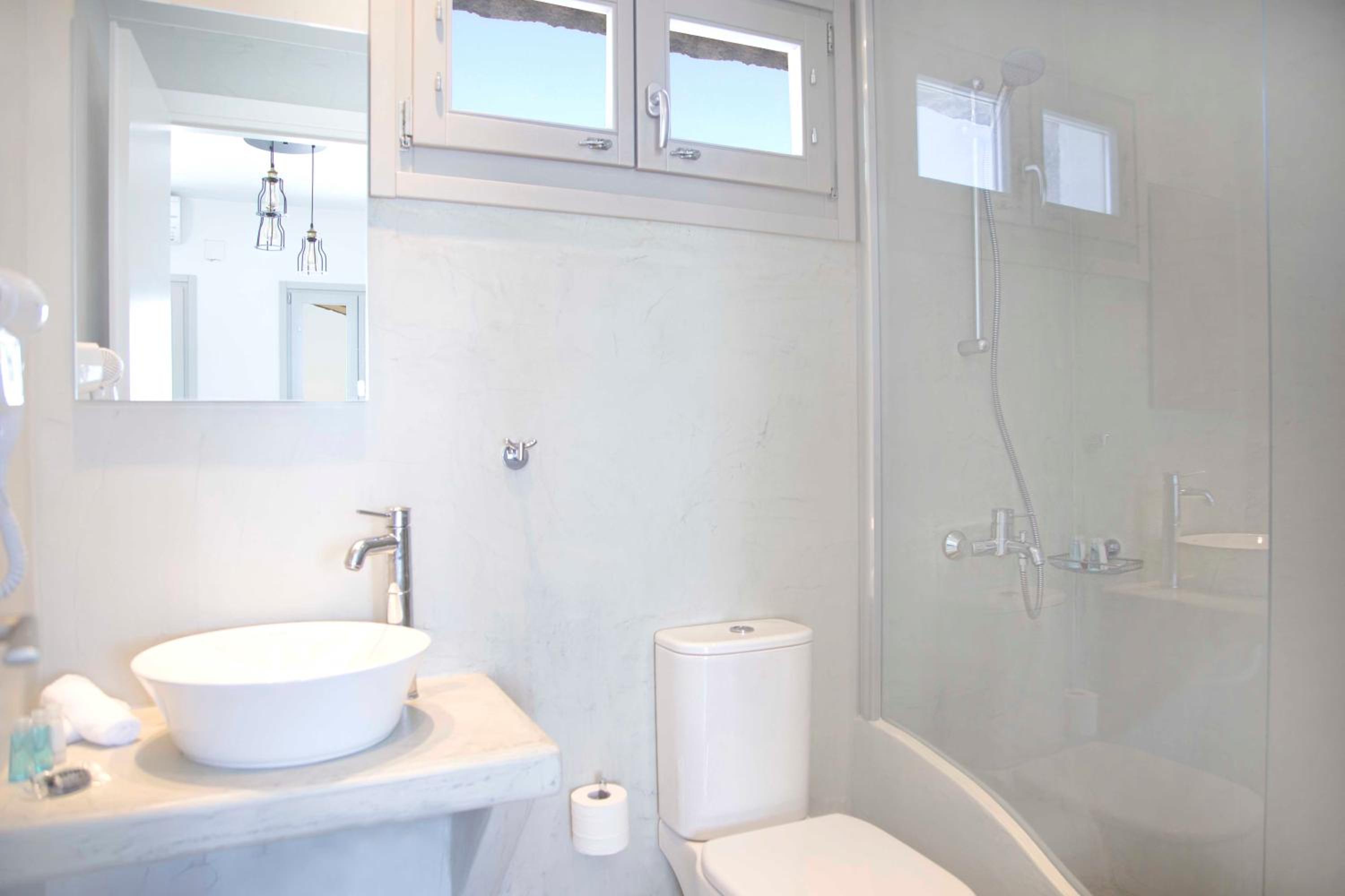 Junior Suite with Sea View photo 2