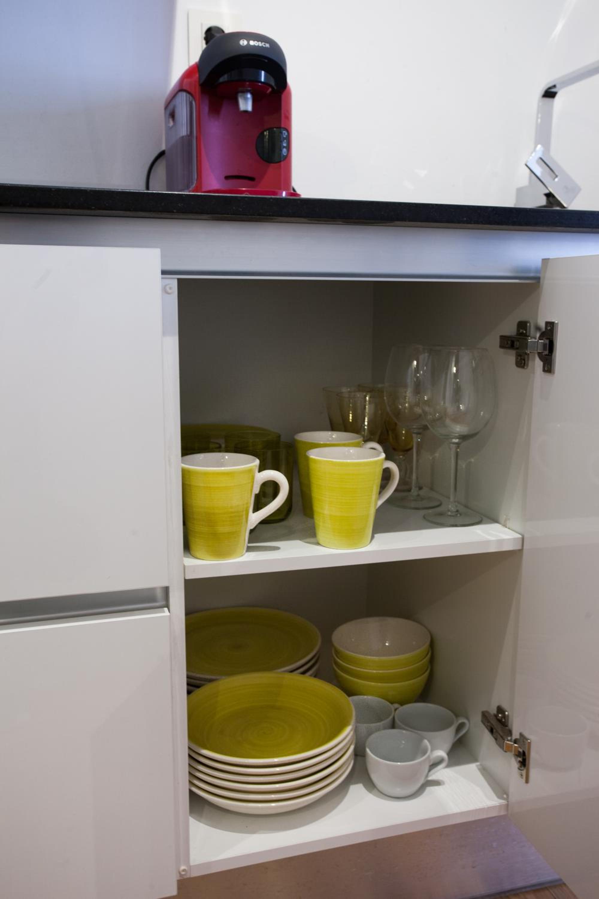 Studio with Balcony - Photo 4