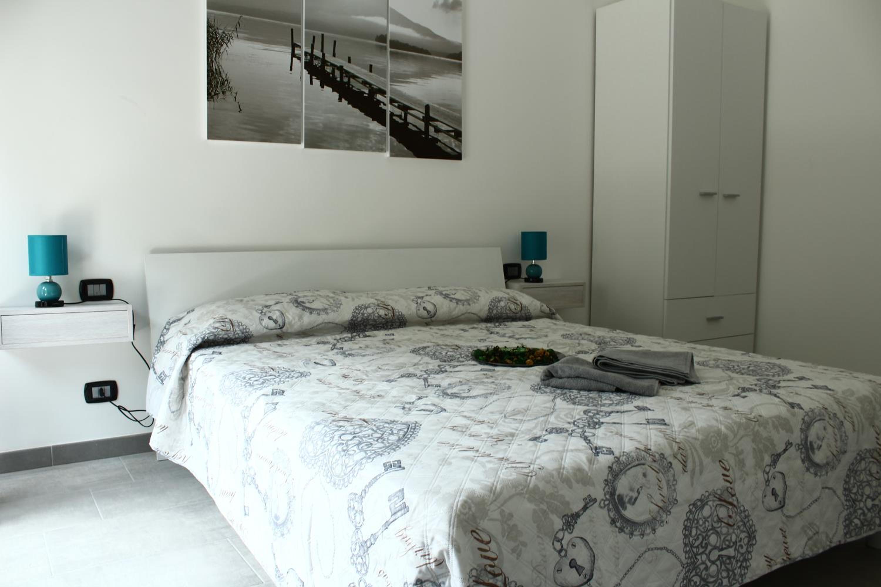 Double Room - Photo 1