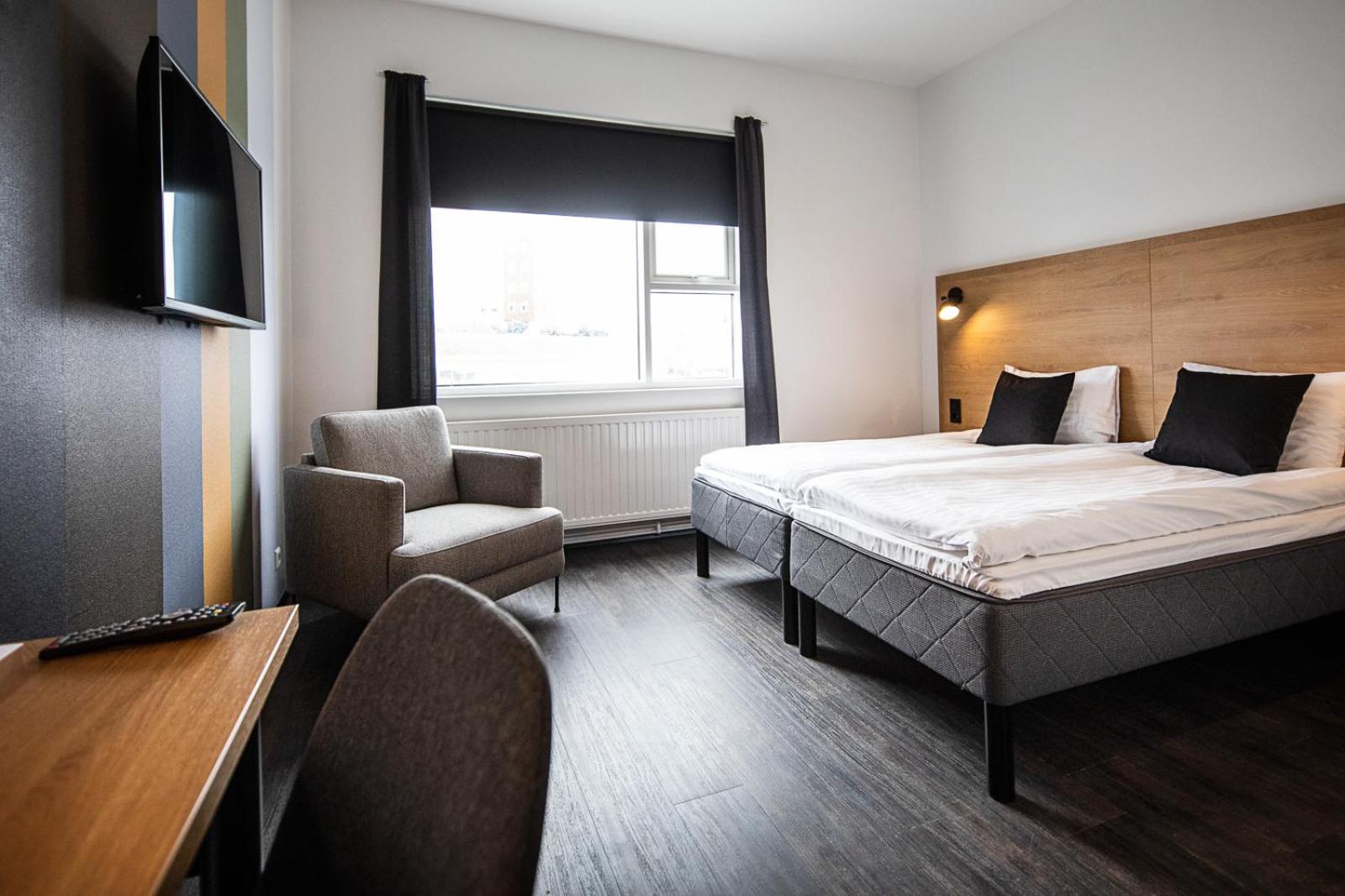 Superior Double or Twin Room photo 3