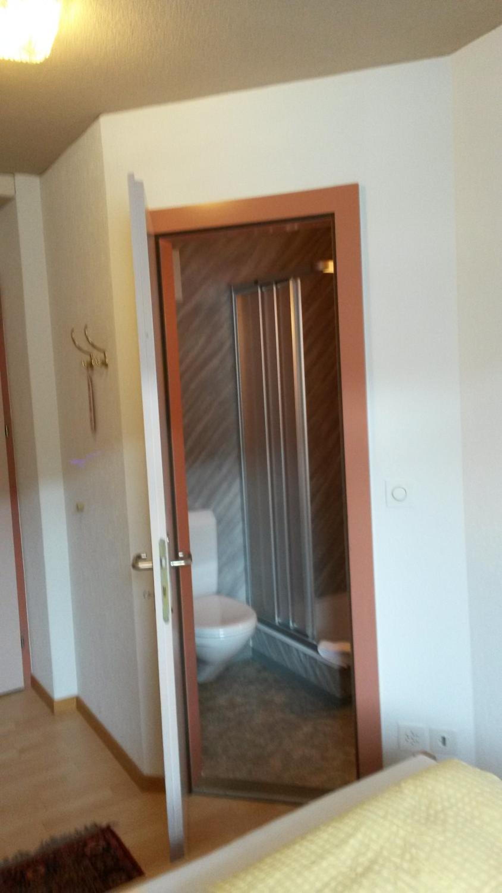 Single Room photo 2