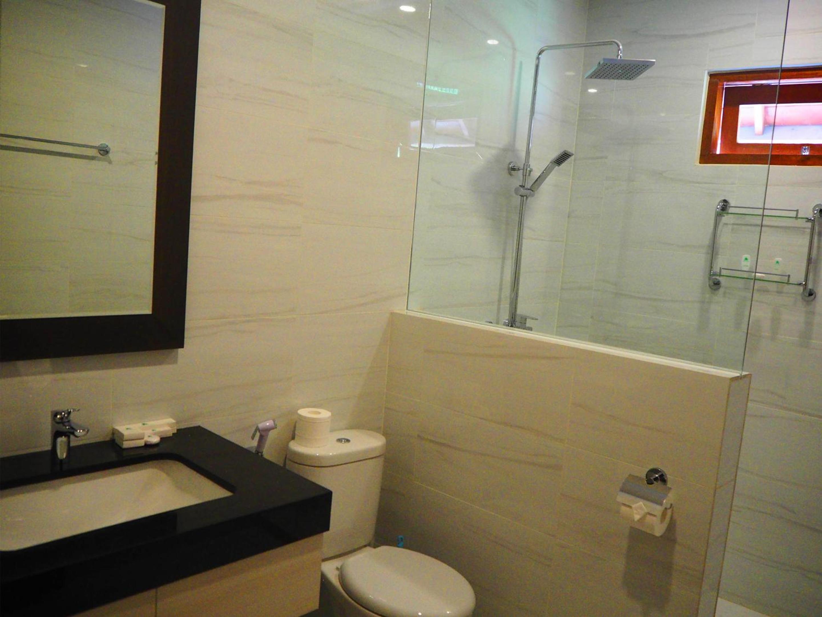Two-Bedroom Villa - Photo 3