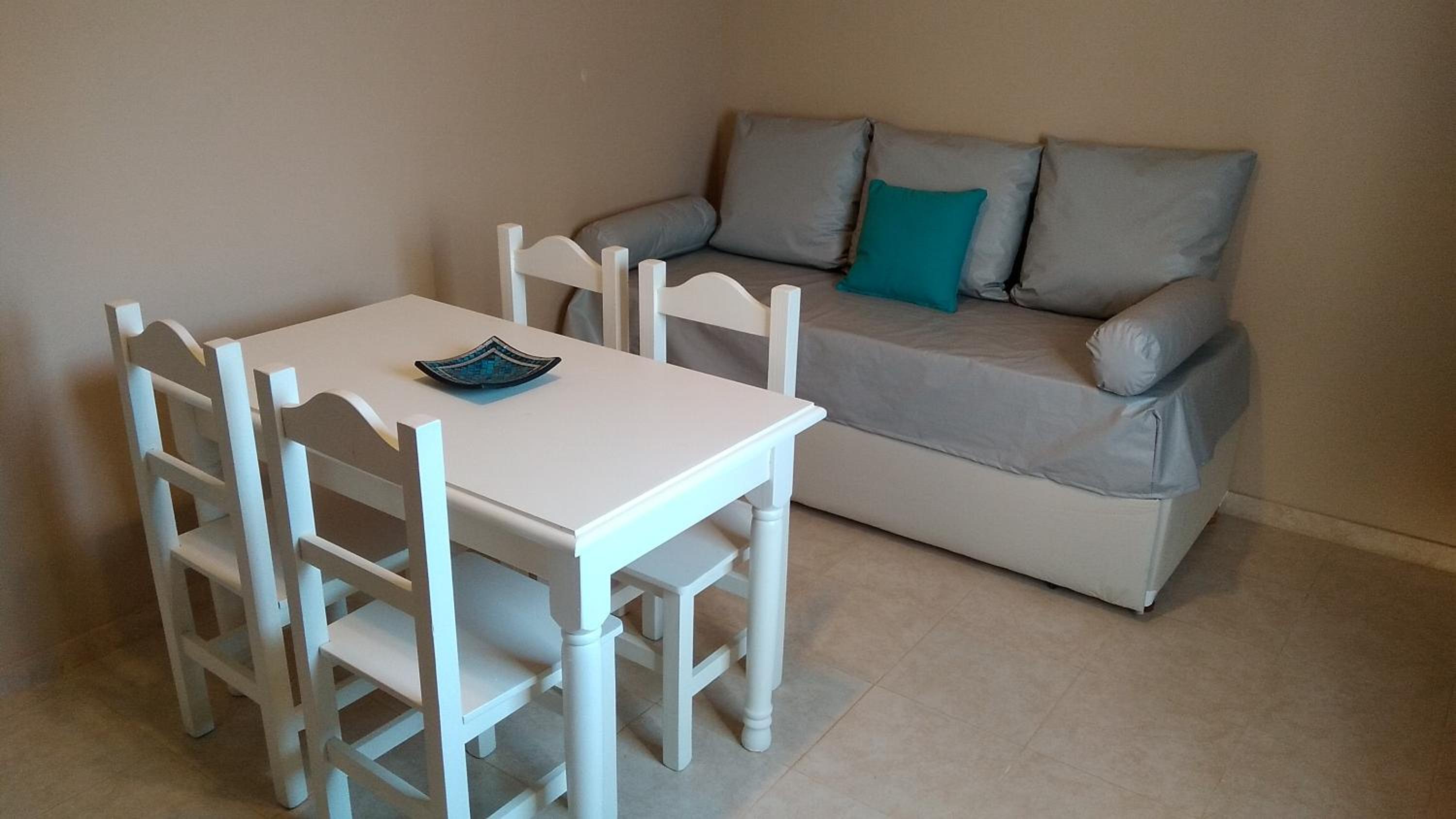 Apartment with Mountain View photo 3