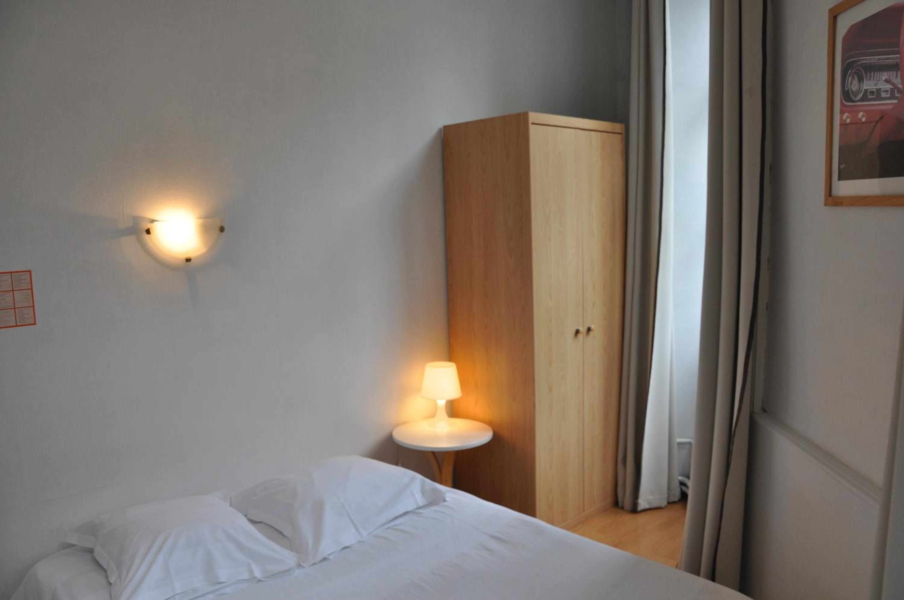 Double Room - Photo 2