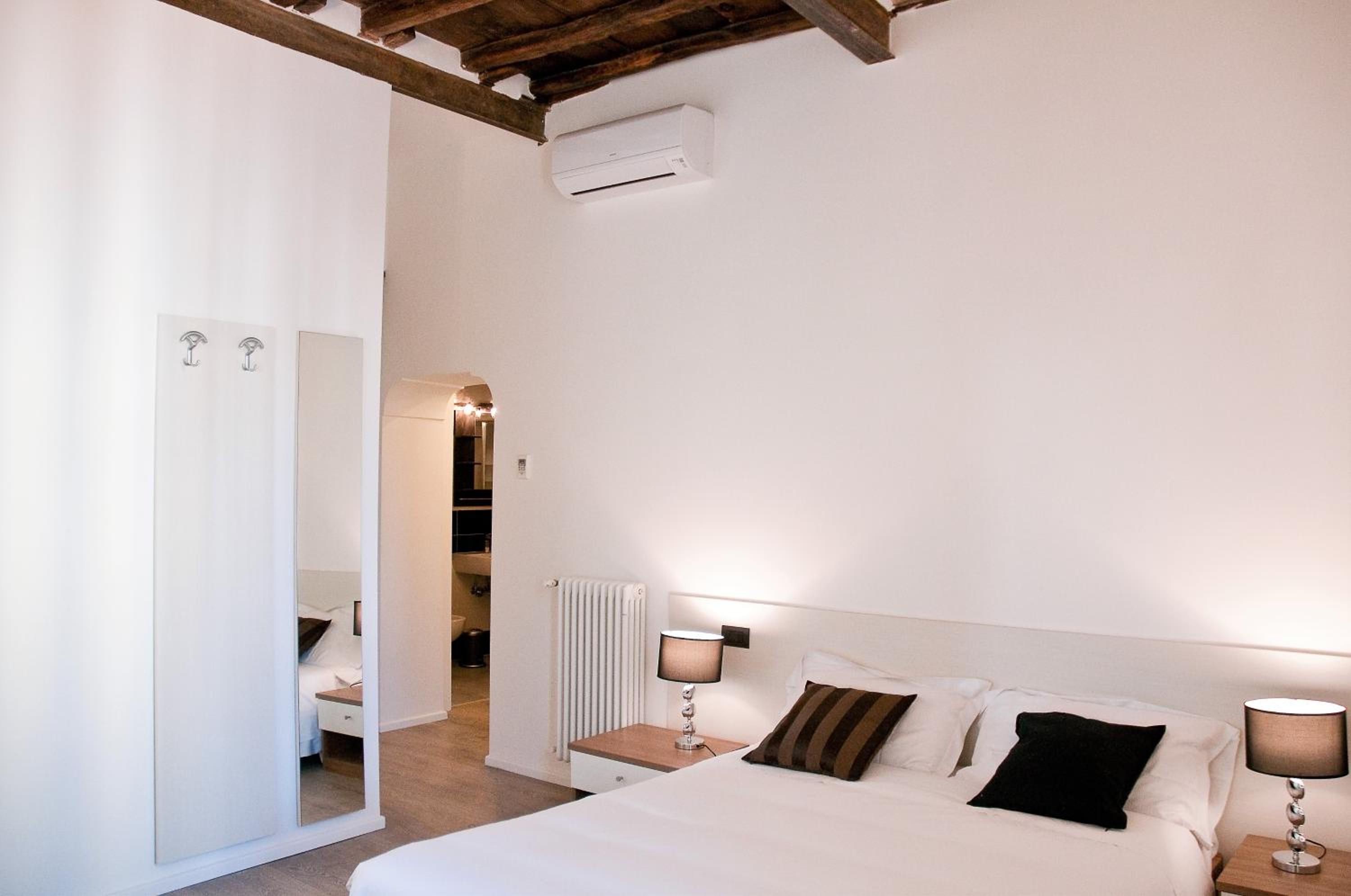 Superior Quadruple Room - Annex photo 3