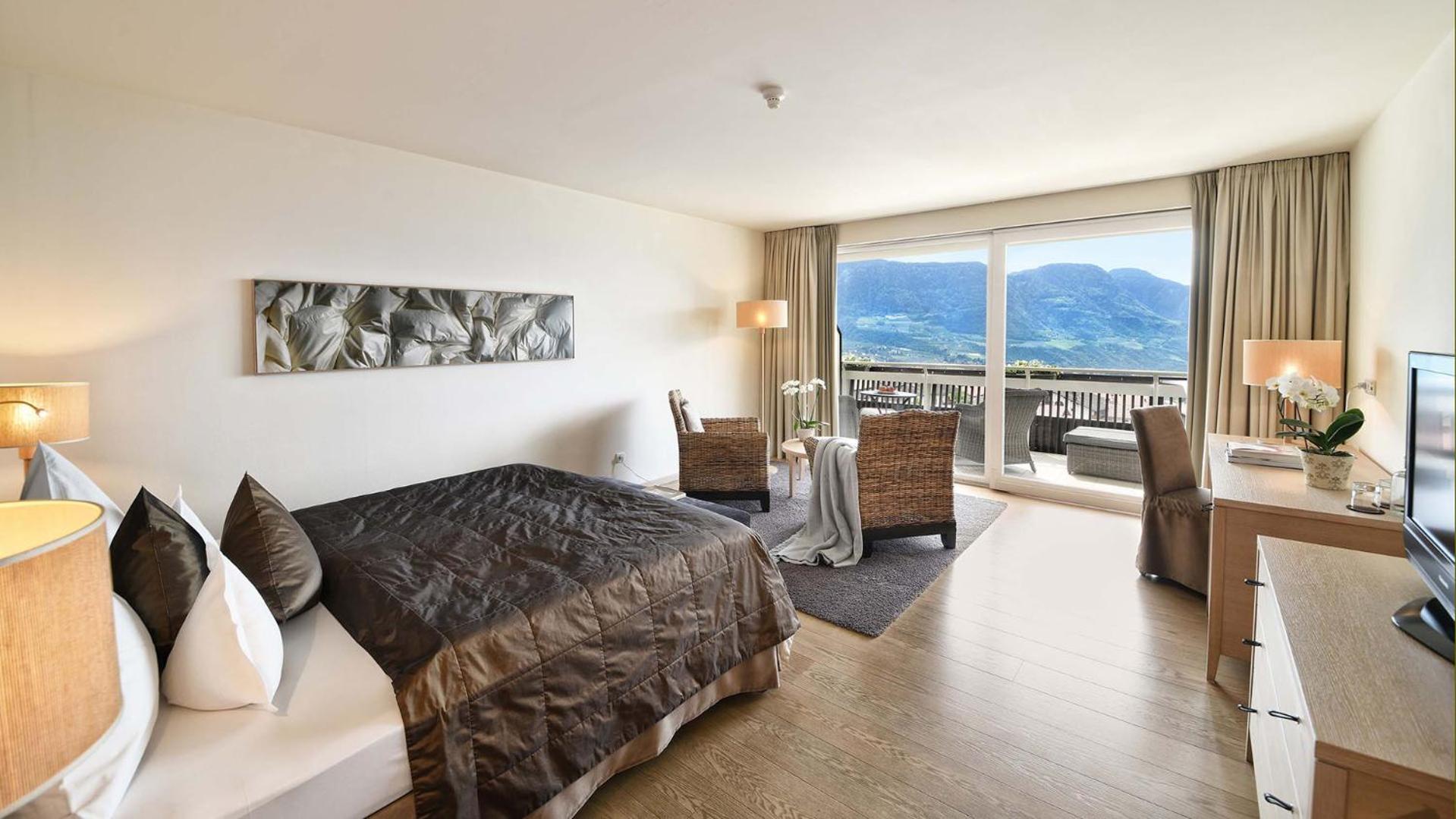 Deluxe Double Room photo 3