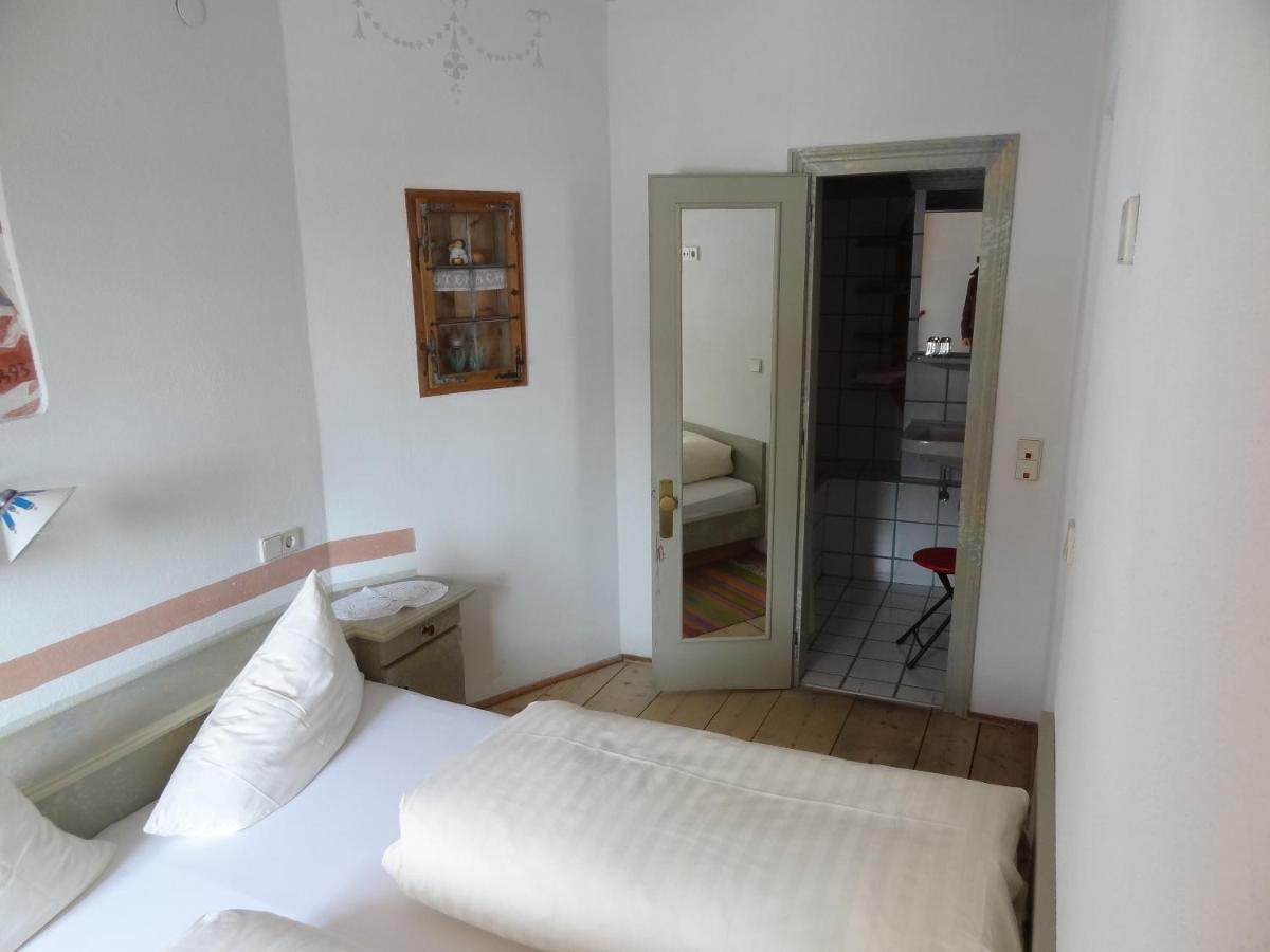 One-Bedroom Apartment (2 Adults + 2 Children) photo 1