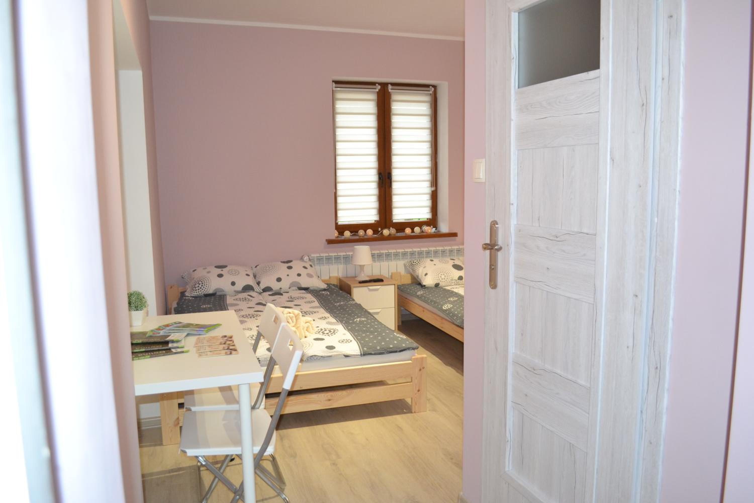Quadruple Room with Private Bathroom photo 1
