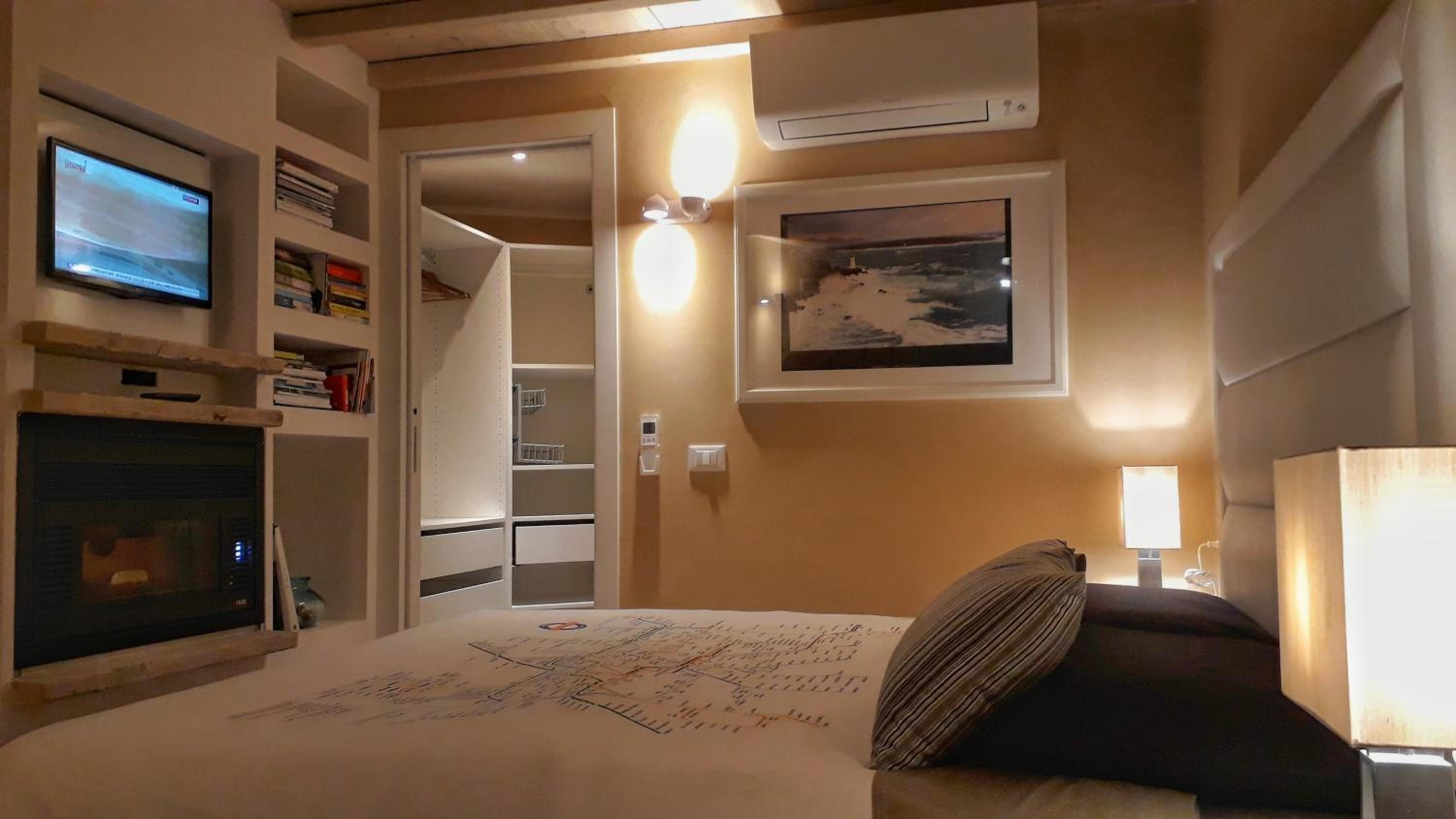 Villa with Sea View photo 1