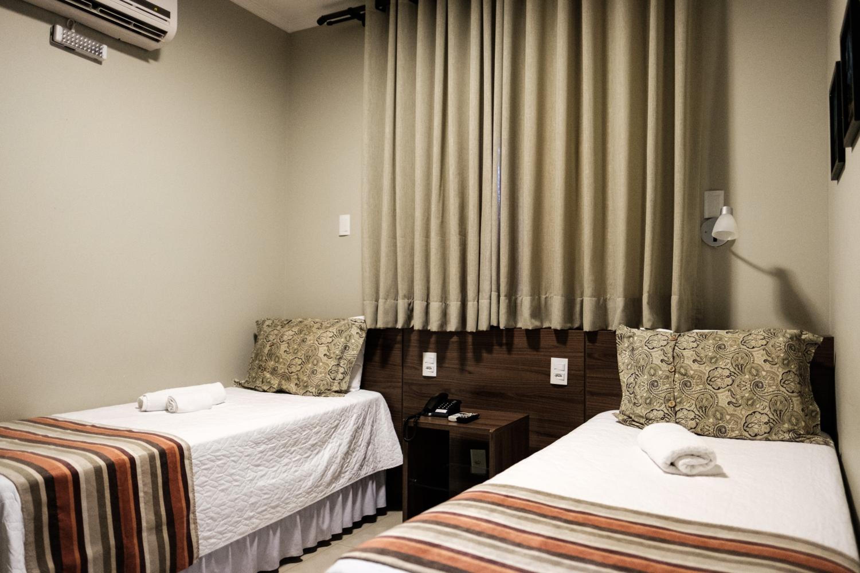 Standard Twin Room photo 1