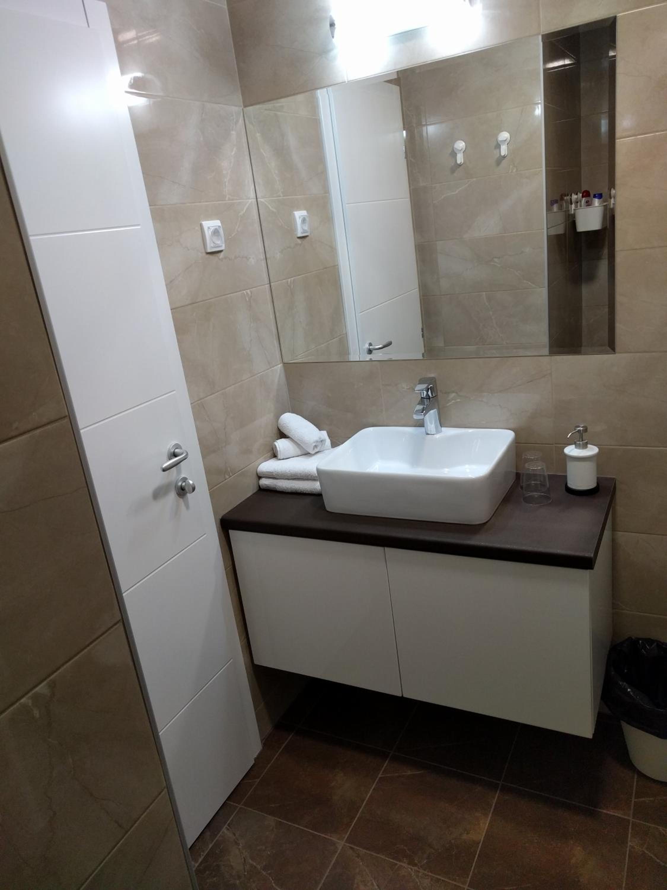 Studio Apartment photo 1