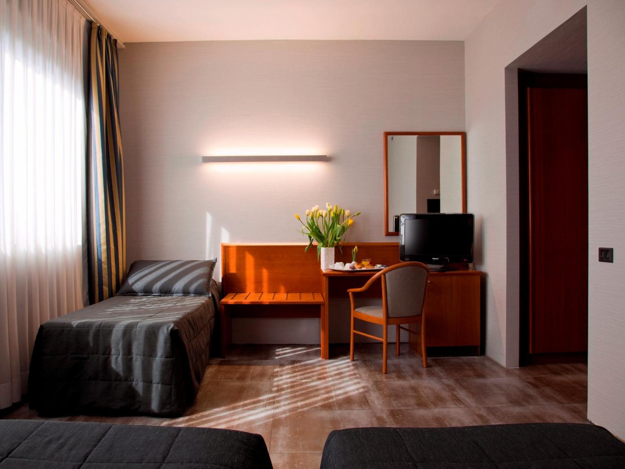 Standard Triple Room photo 1