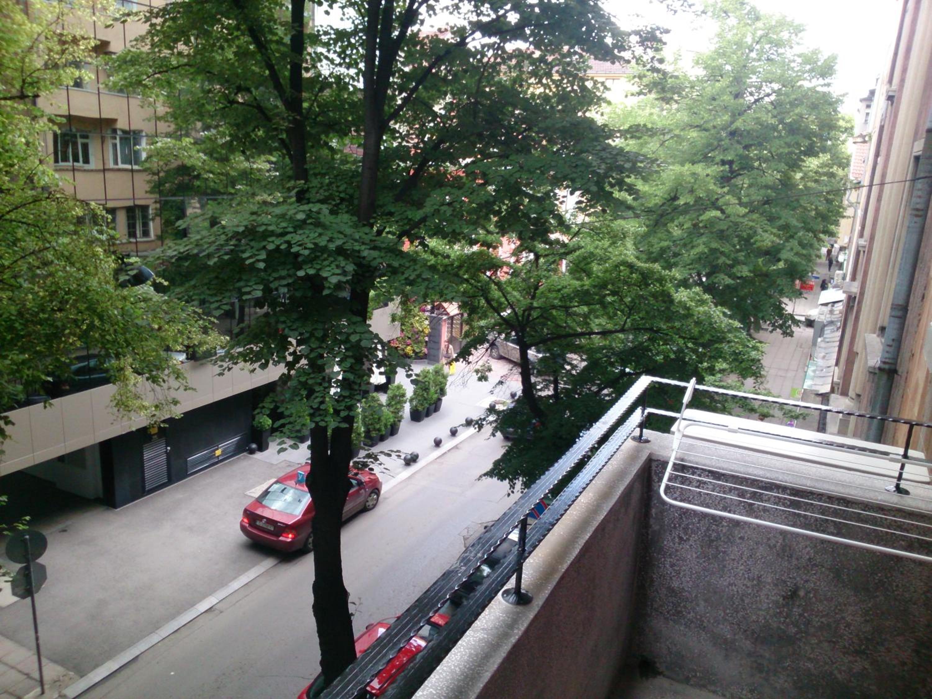 Apartment with Balcony - Photo 22