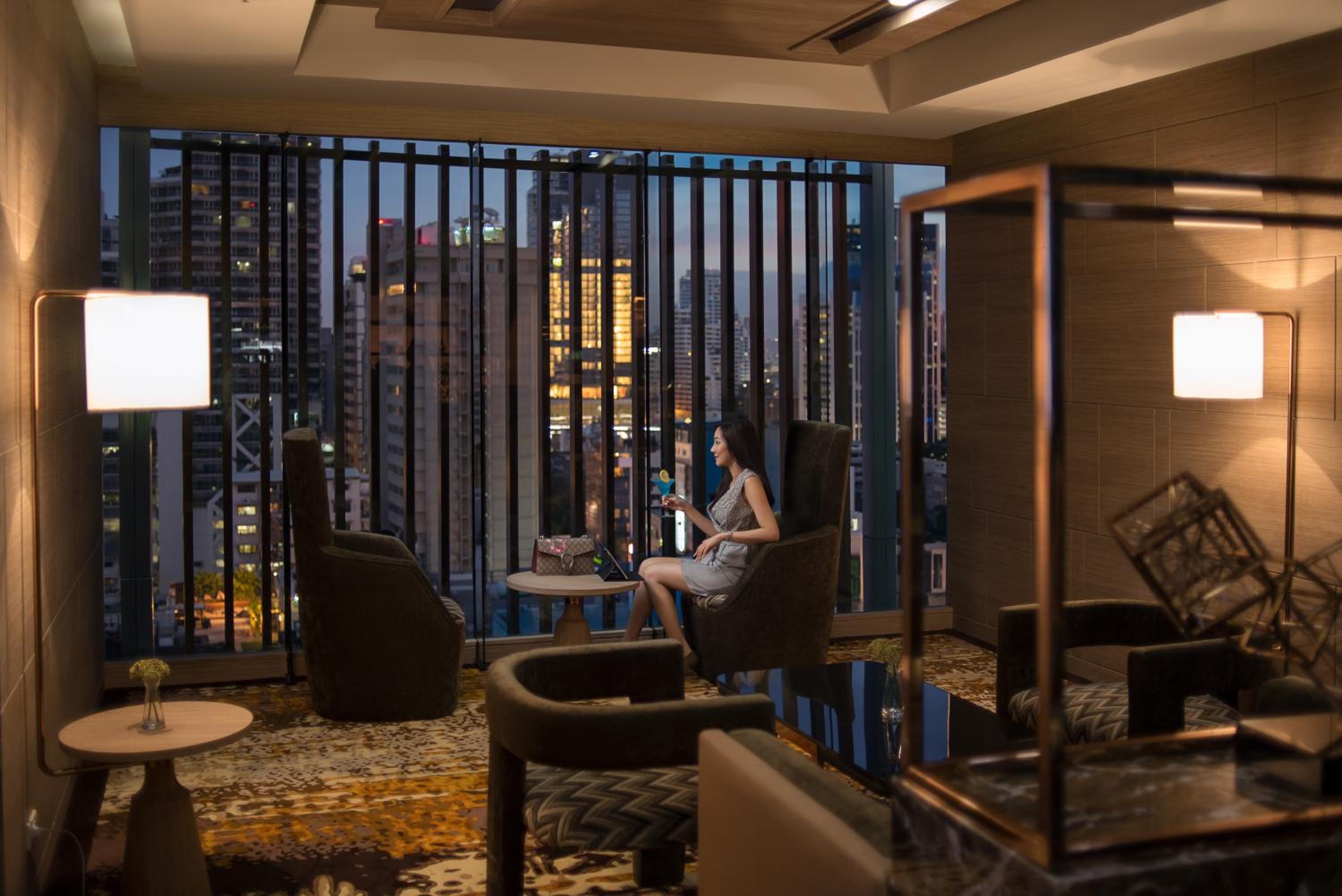 Deluxe Club Sky (High Floors) photo 3