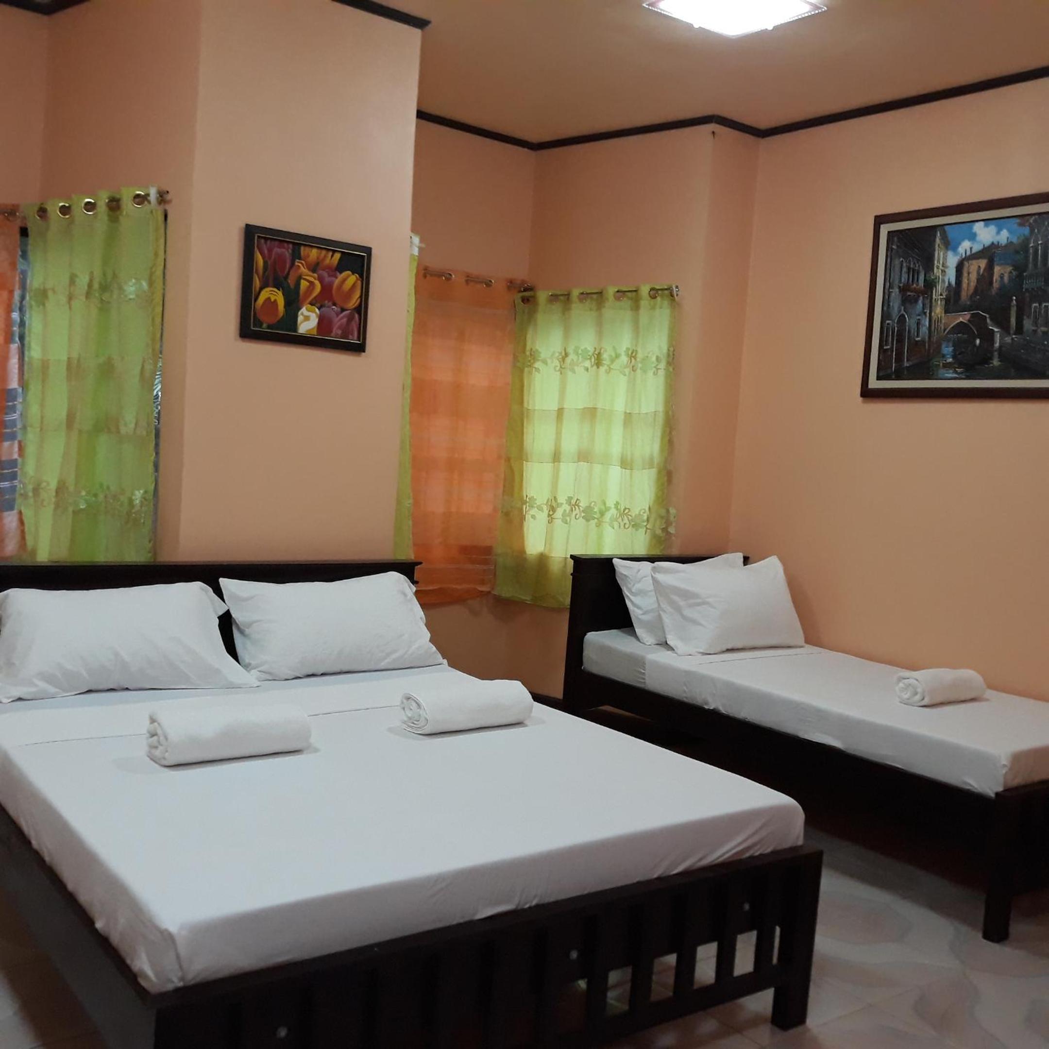Deluxe Triple Room With Sea View photo 1