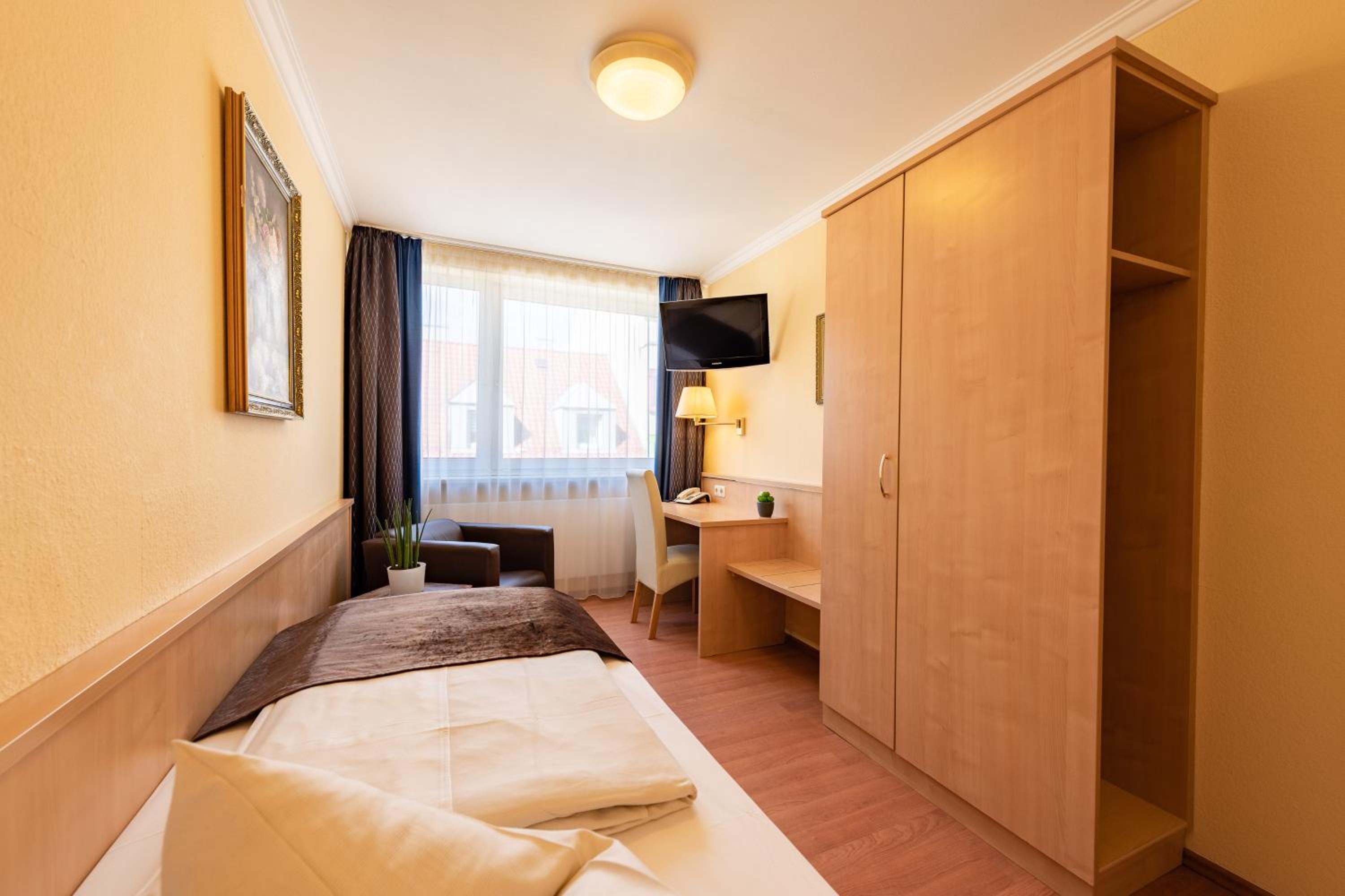 Single Room