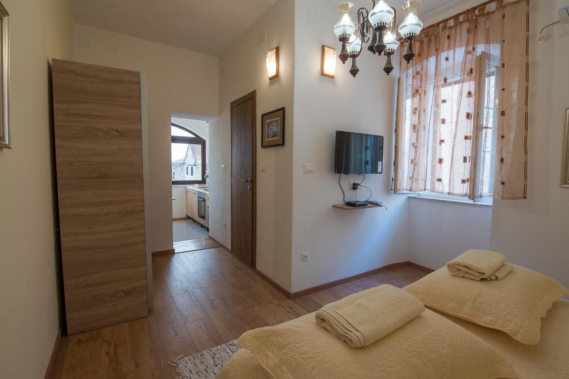 Apartment - Photo 21