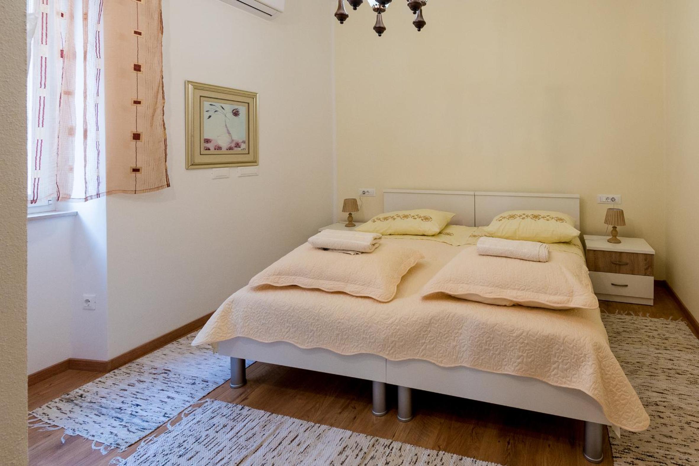 Apartment - Photo 1
