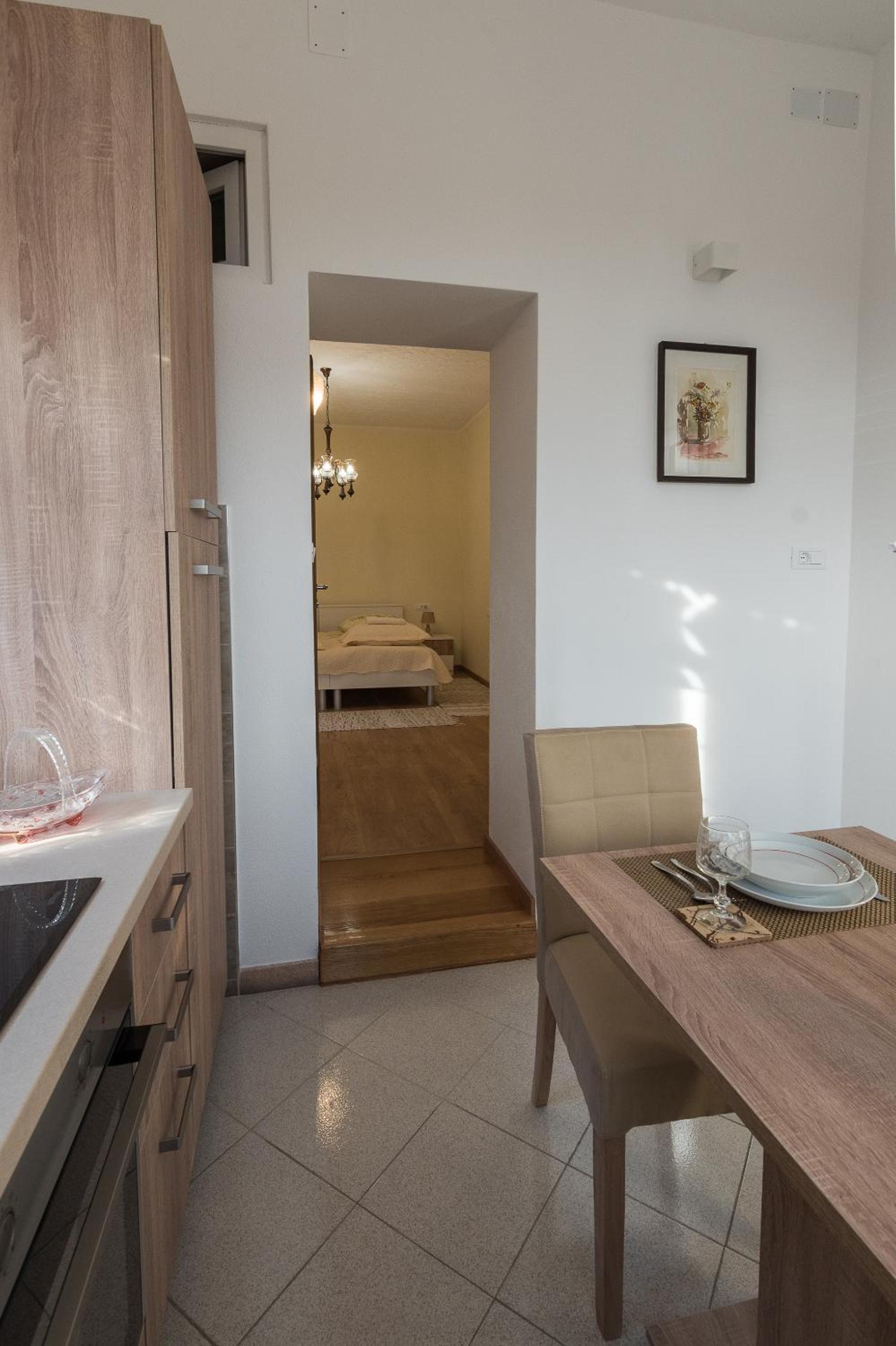Apartment - Photo 22