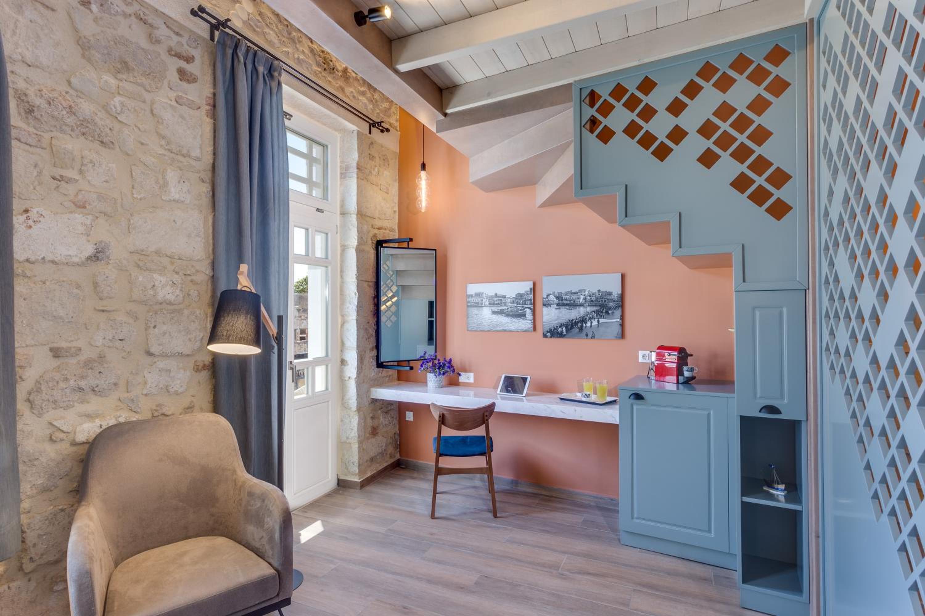 Deluxe Suite with Terrace