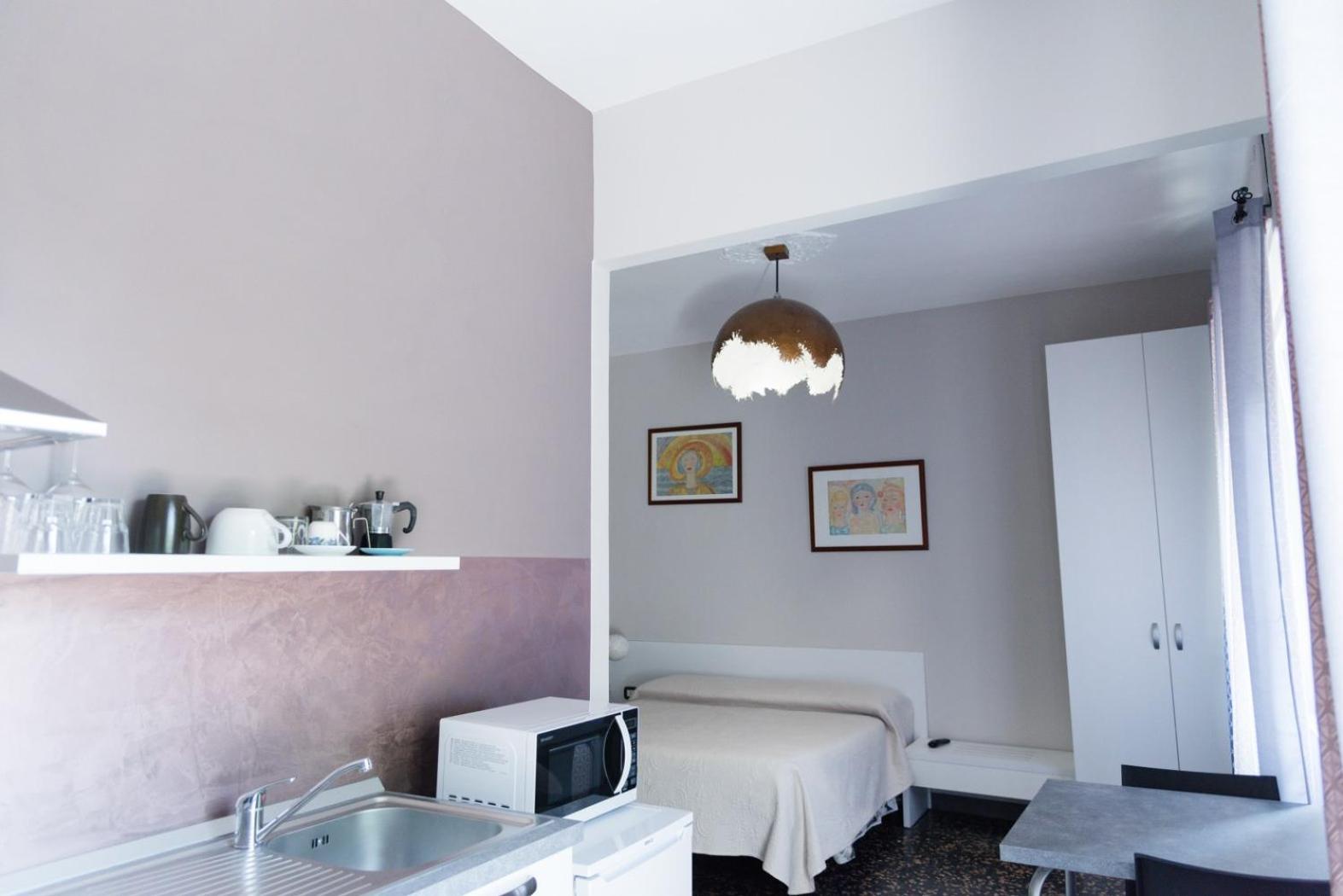 Studio (2 Adults)