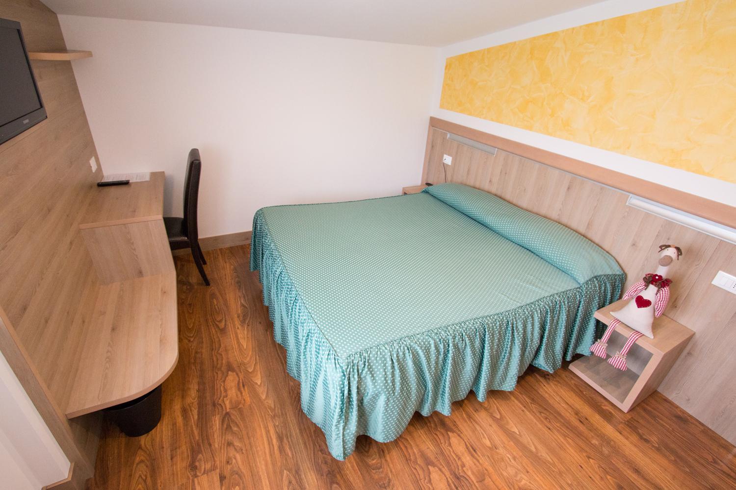 Double Room - Photo 7