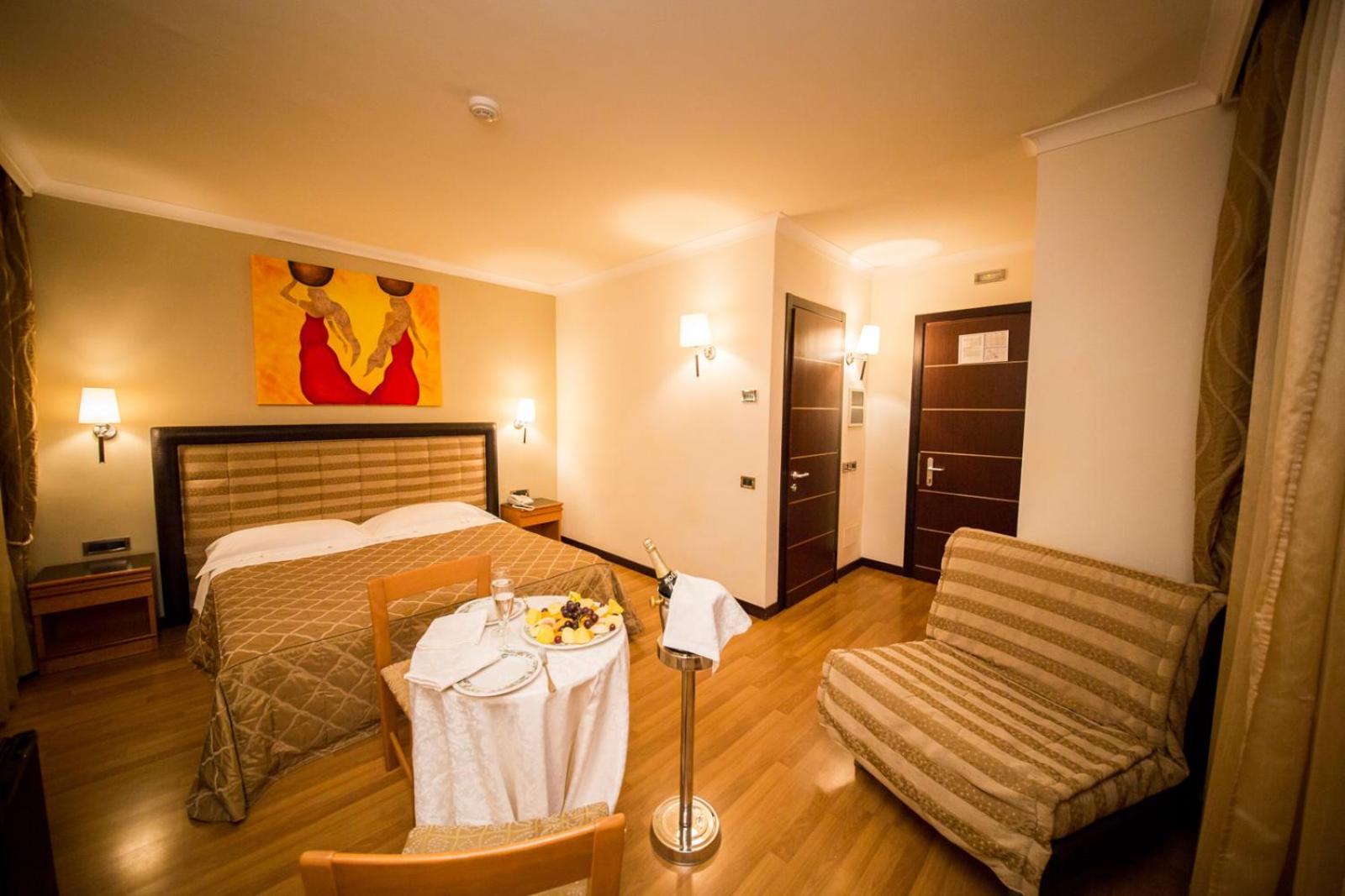 Double Room Single Use photo 3