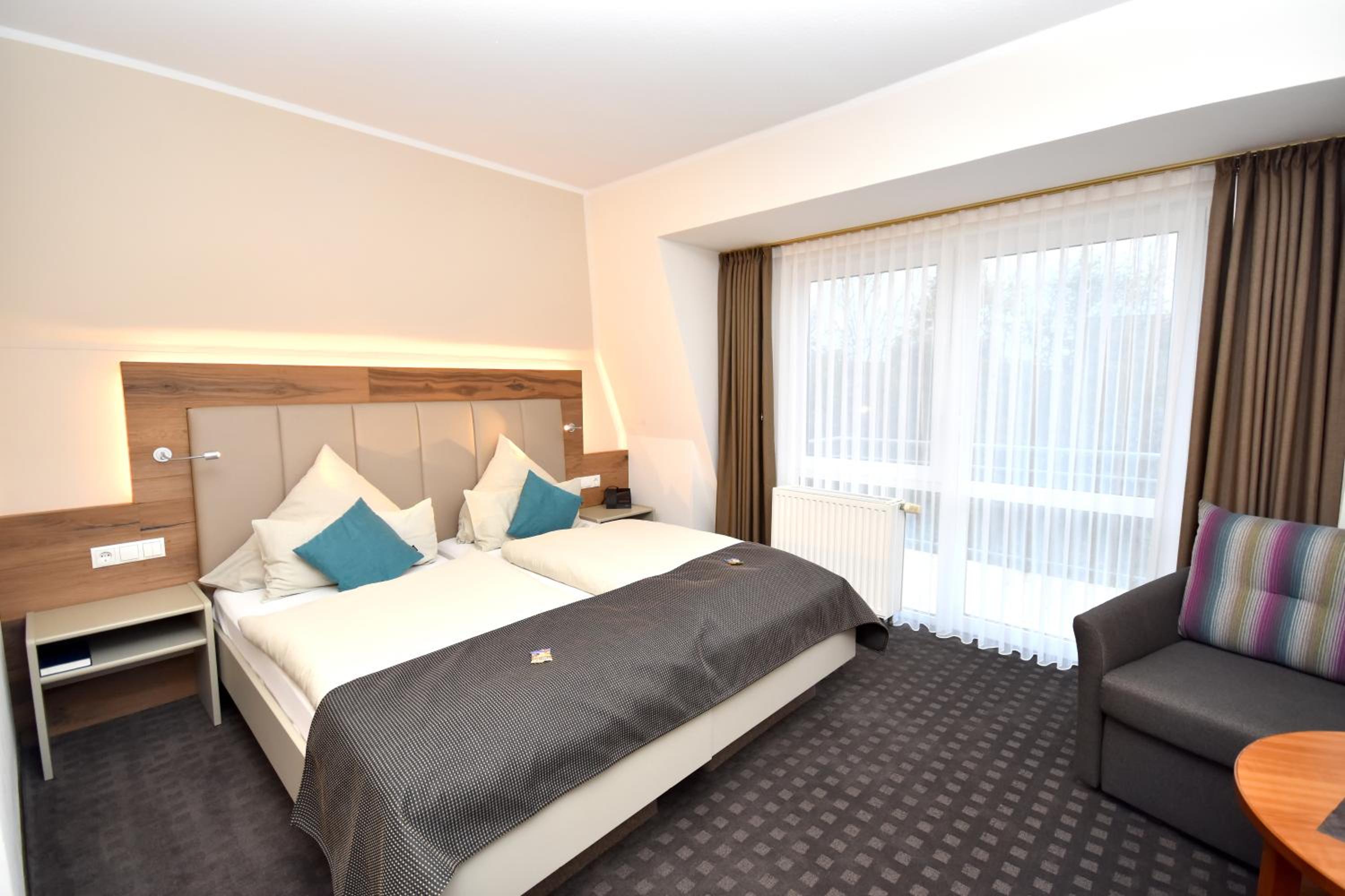 Double Room - Photo 5