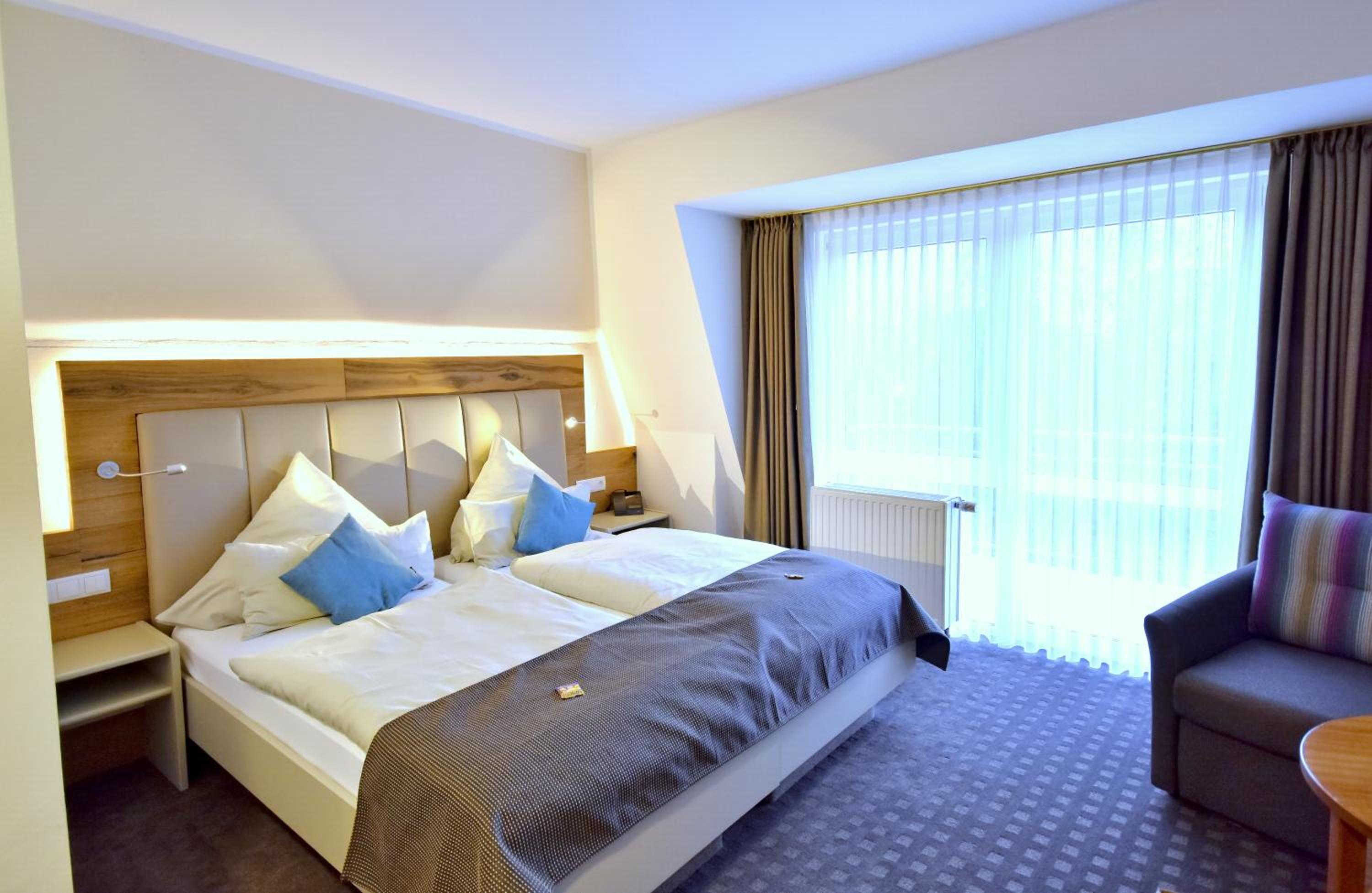 Double Room - Photo 12