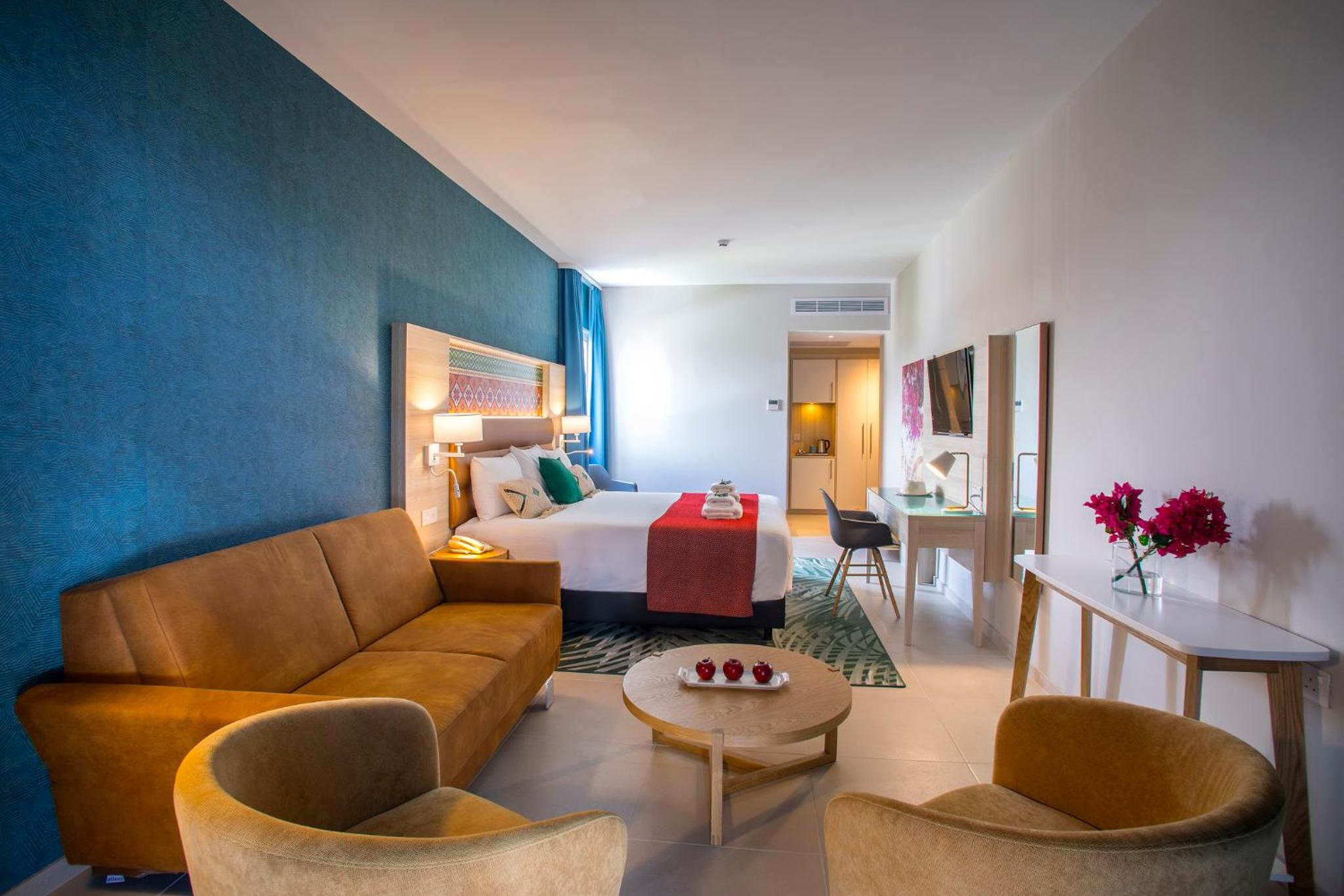 Junior Suite with Inland View