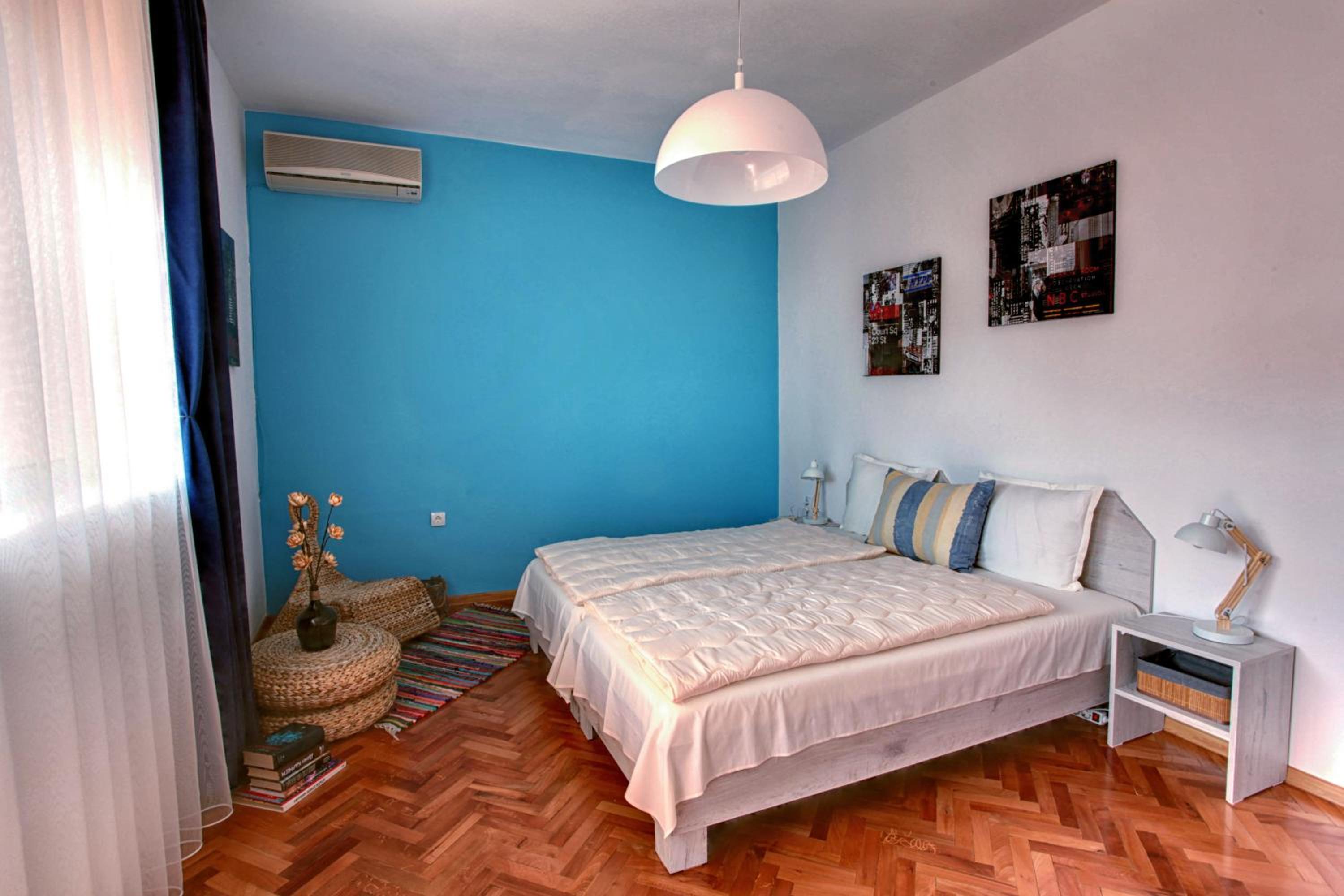 Apartment - Photo 3