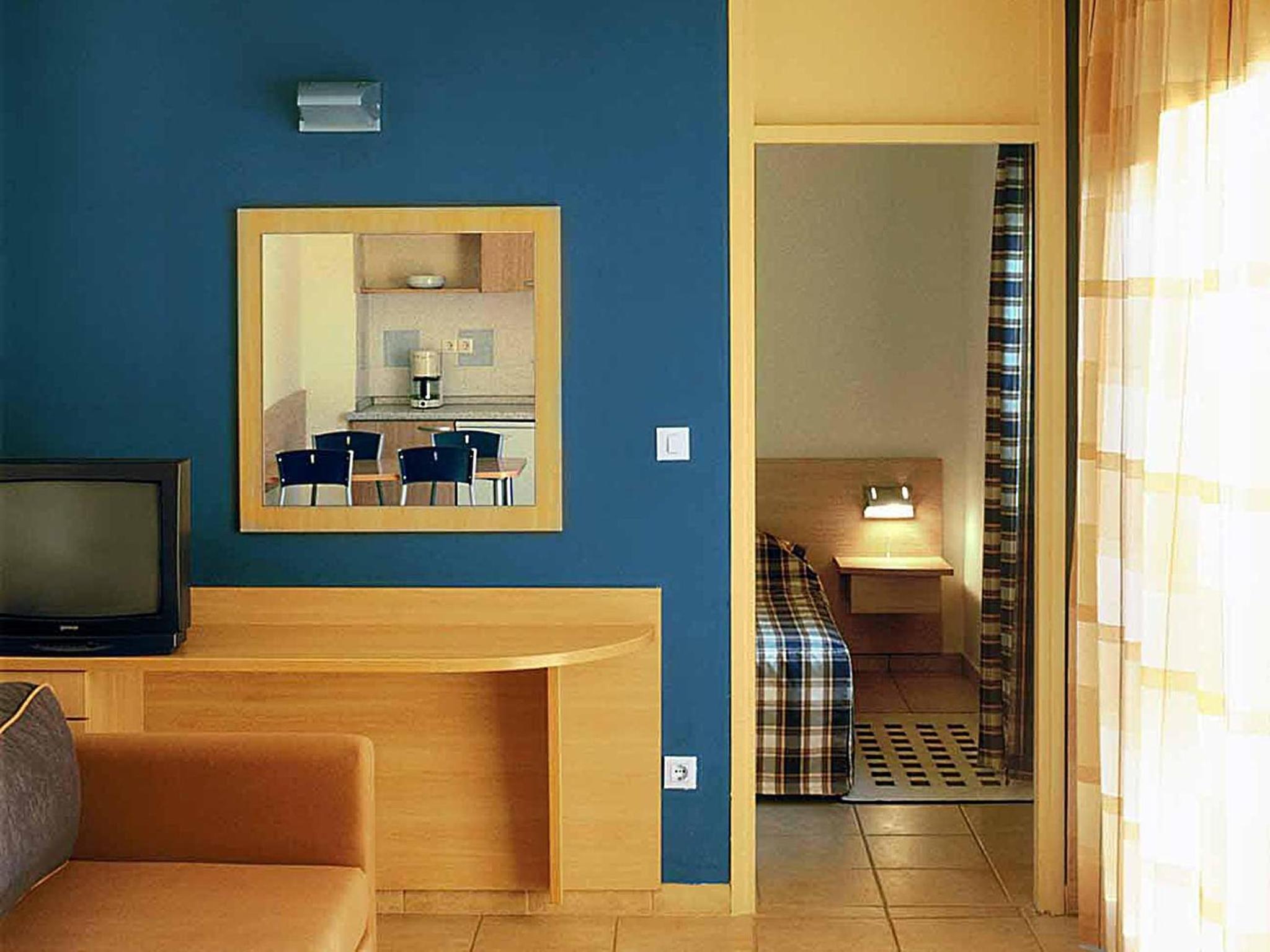 Apartment For 4+2 - Residence