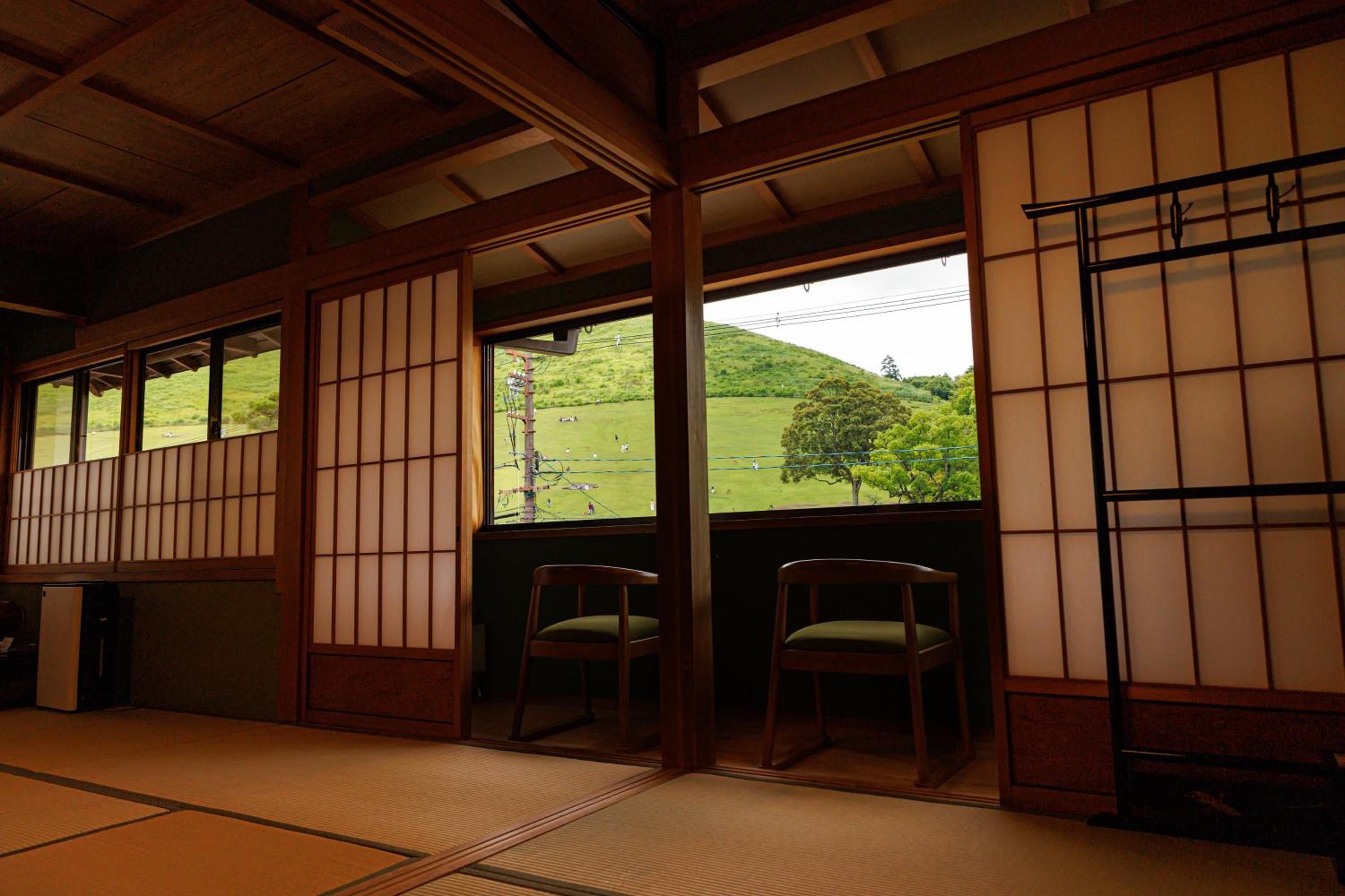 Suite with Mountain View