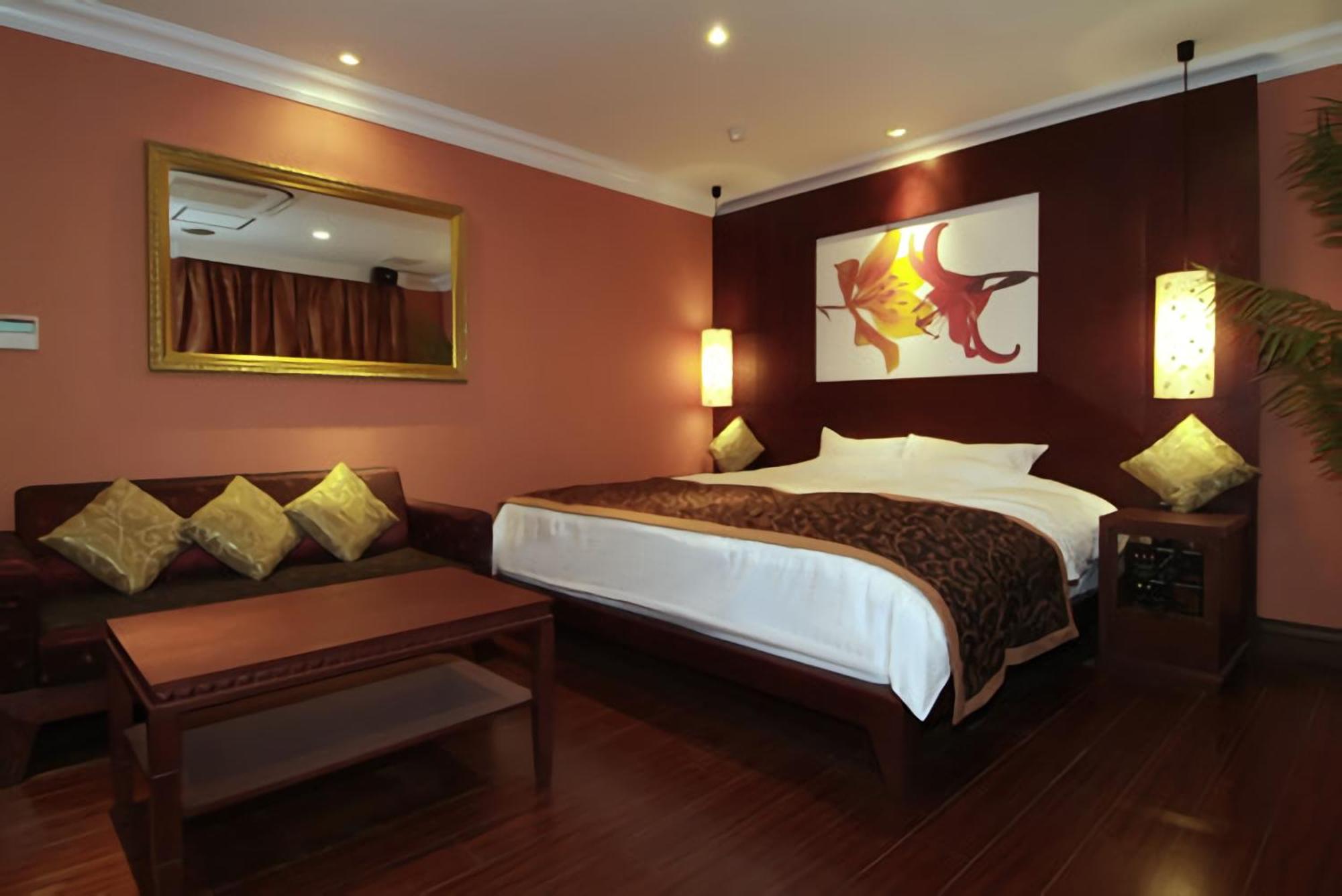 King Room