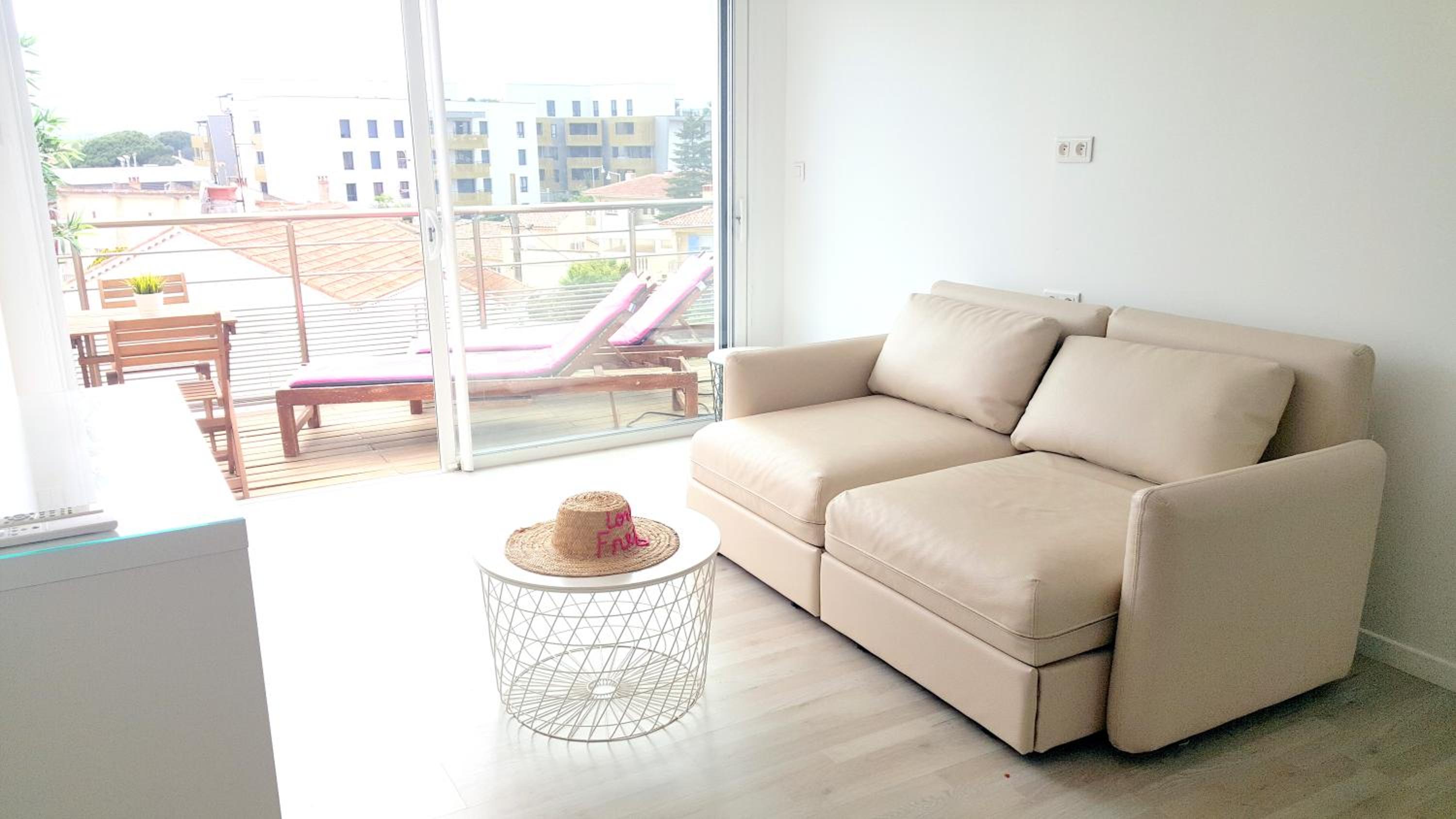 Suite with Terrace and Private Hot Tub - Photo 5
