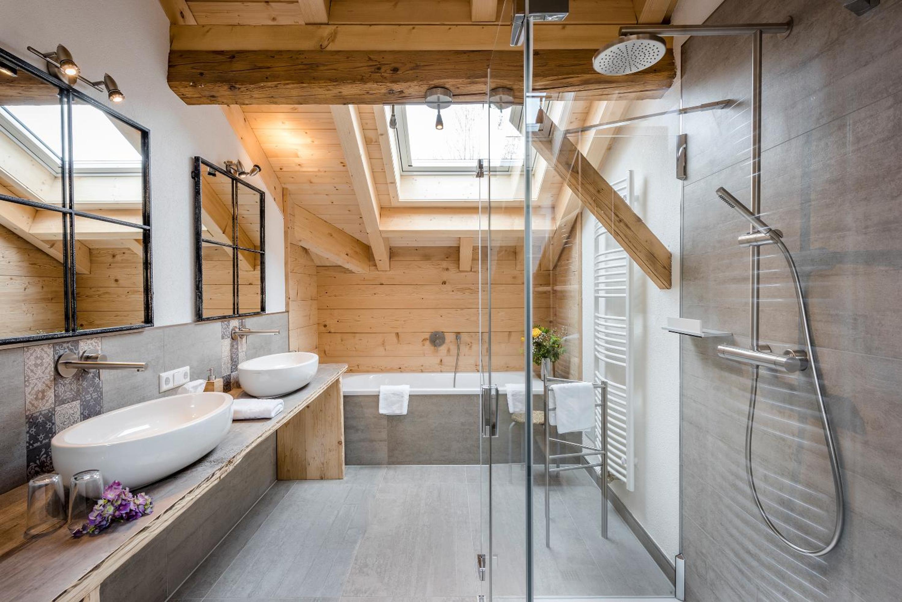 Two-Bedroom Chalet photo 3
