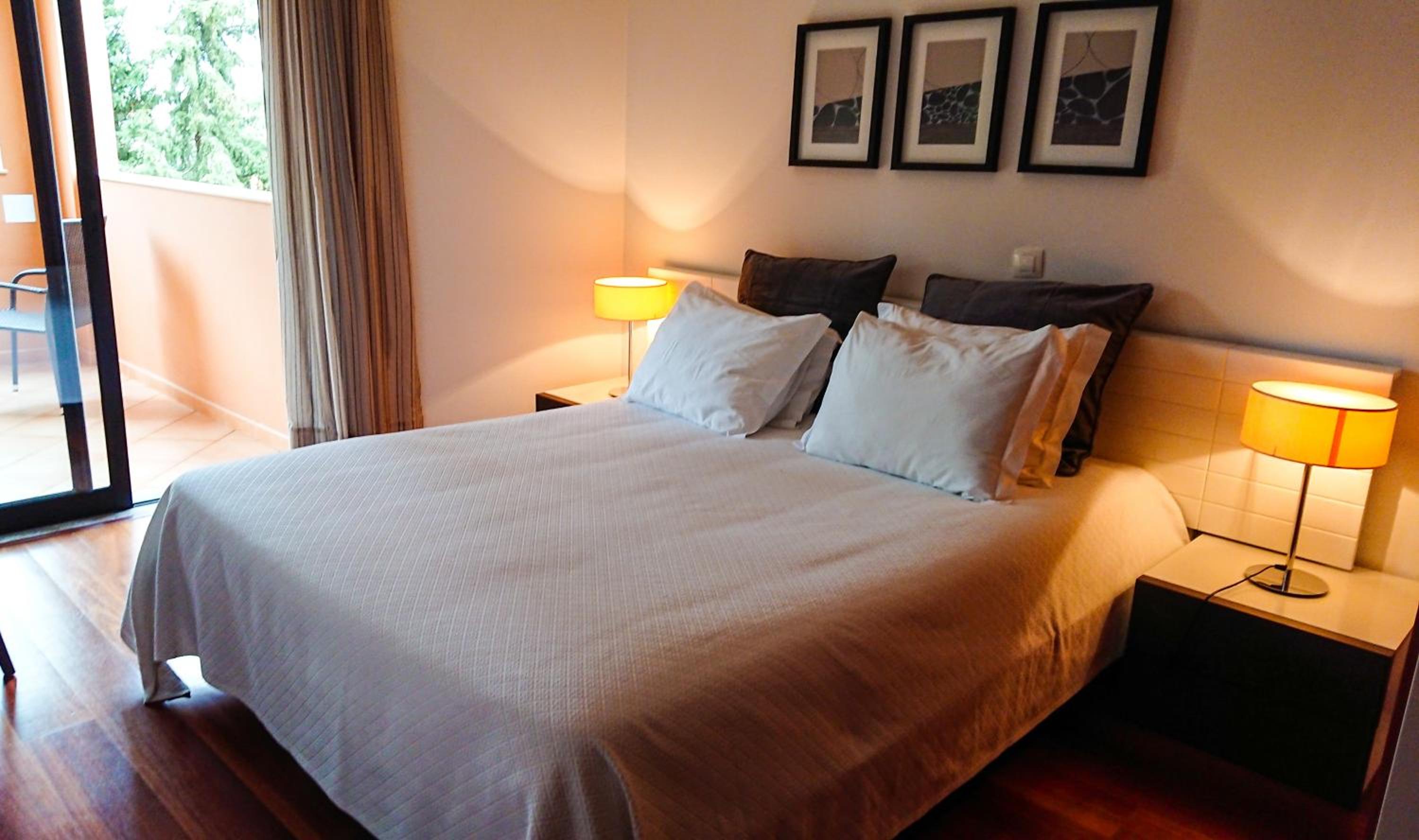 Apartment photo 1