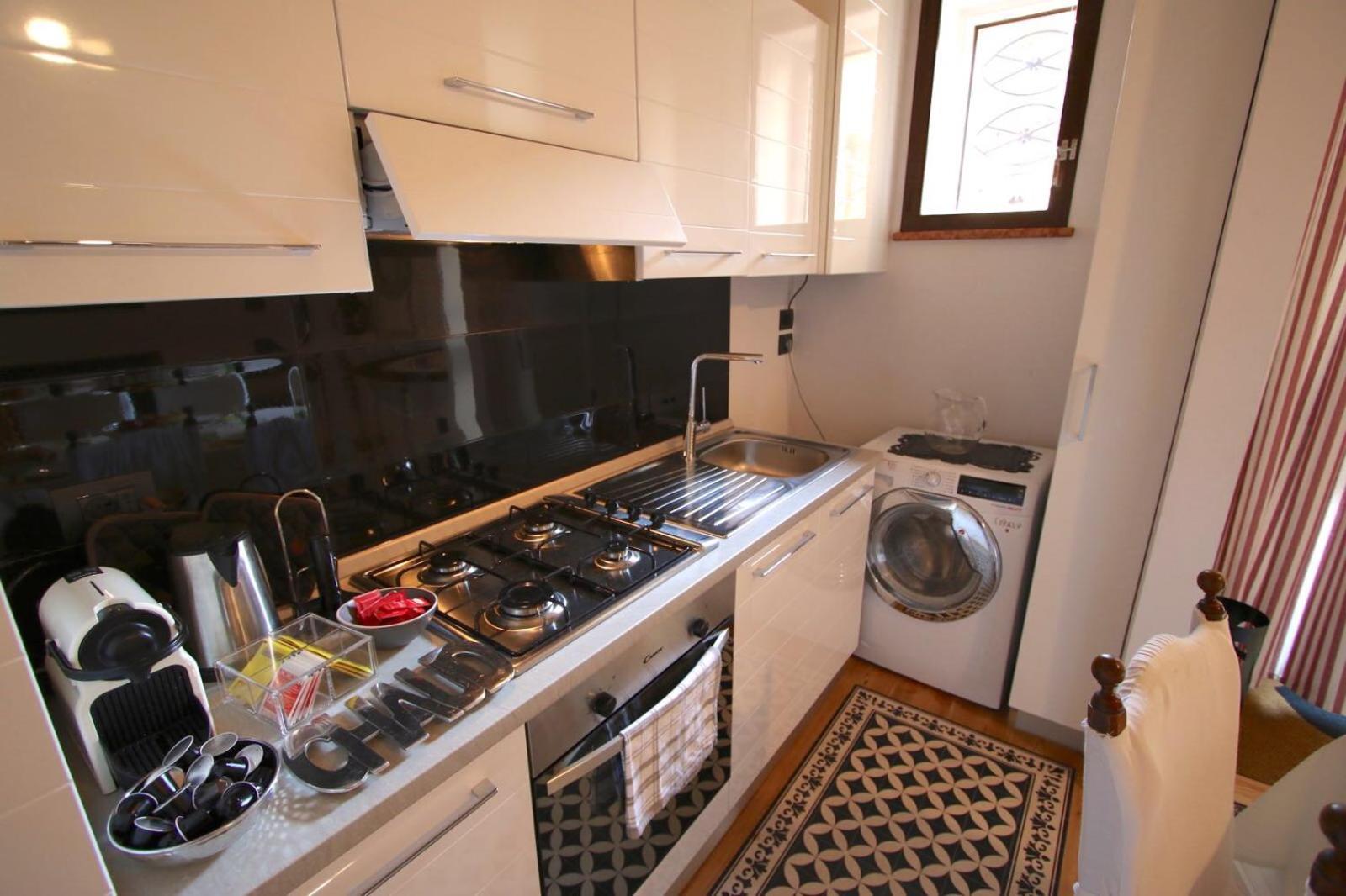 Superior One-Bedroom Apartment - Via Abramo Massalongo 5 - Photo 9