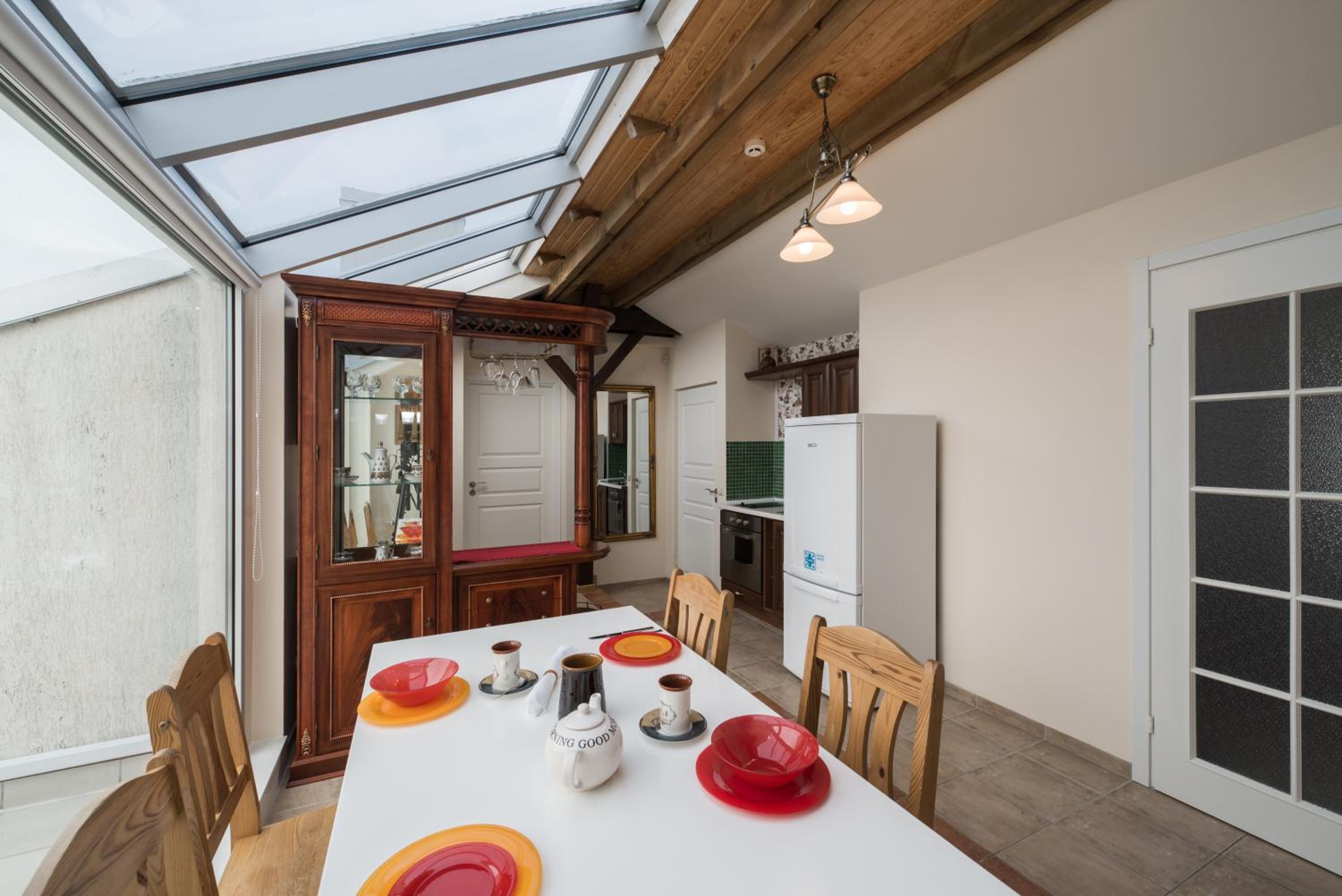 Apartment with Terrace photo 2