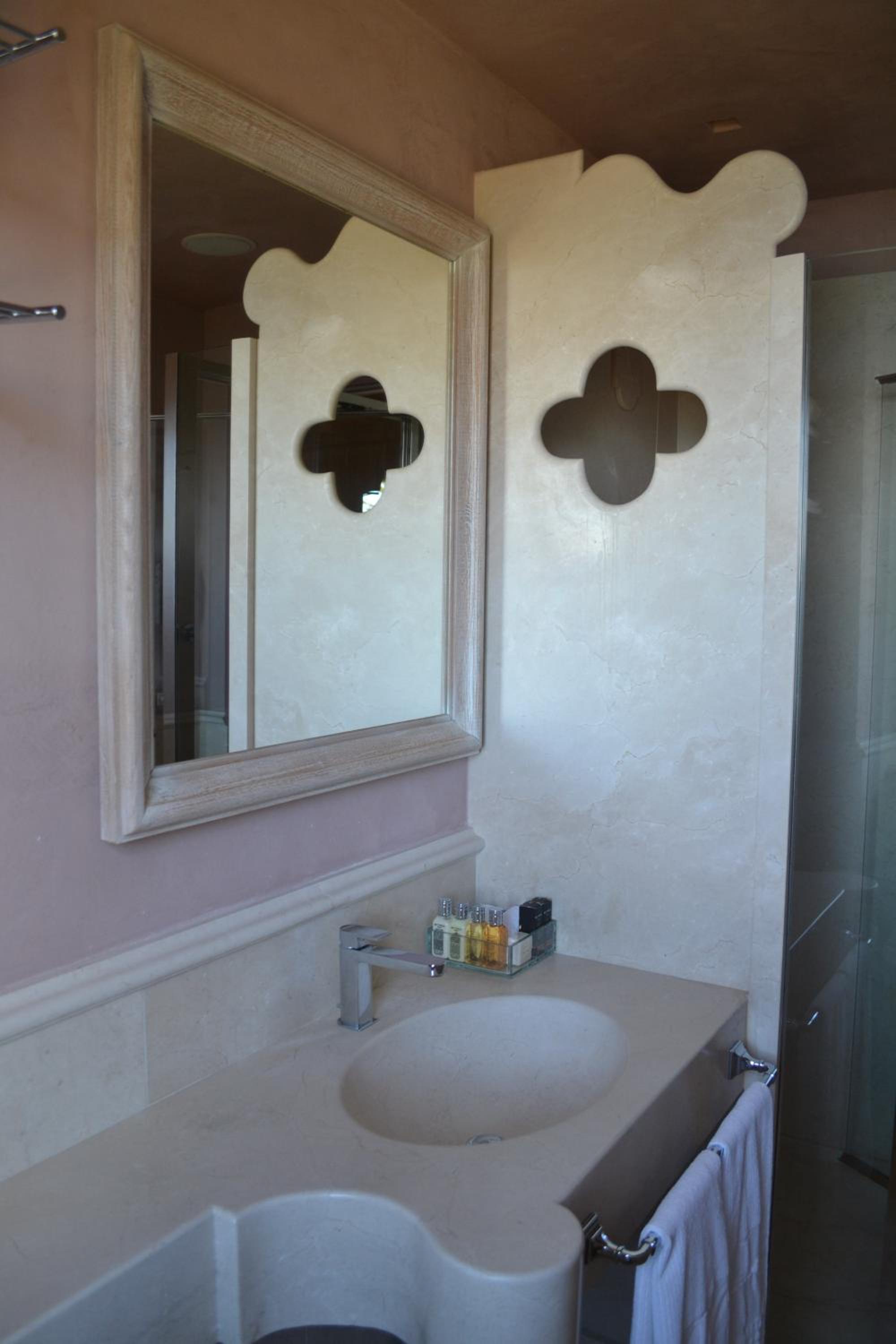 Superior Double Room with Garden View - Photo 9