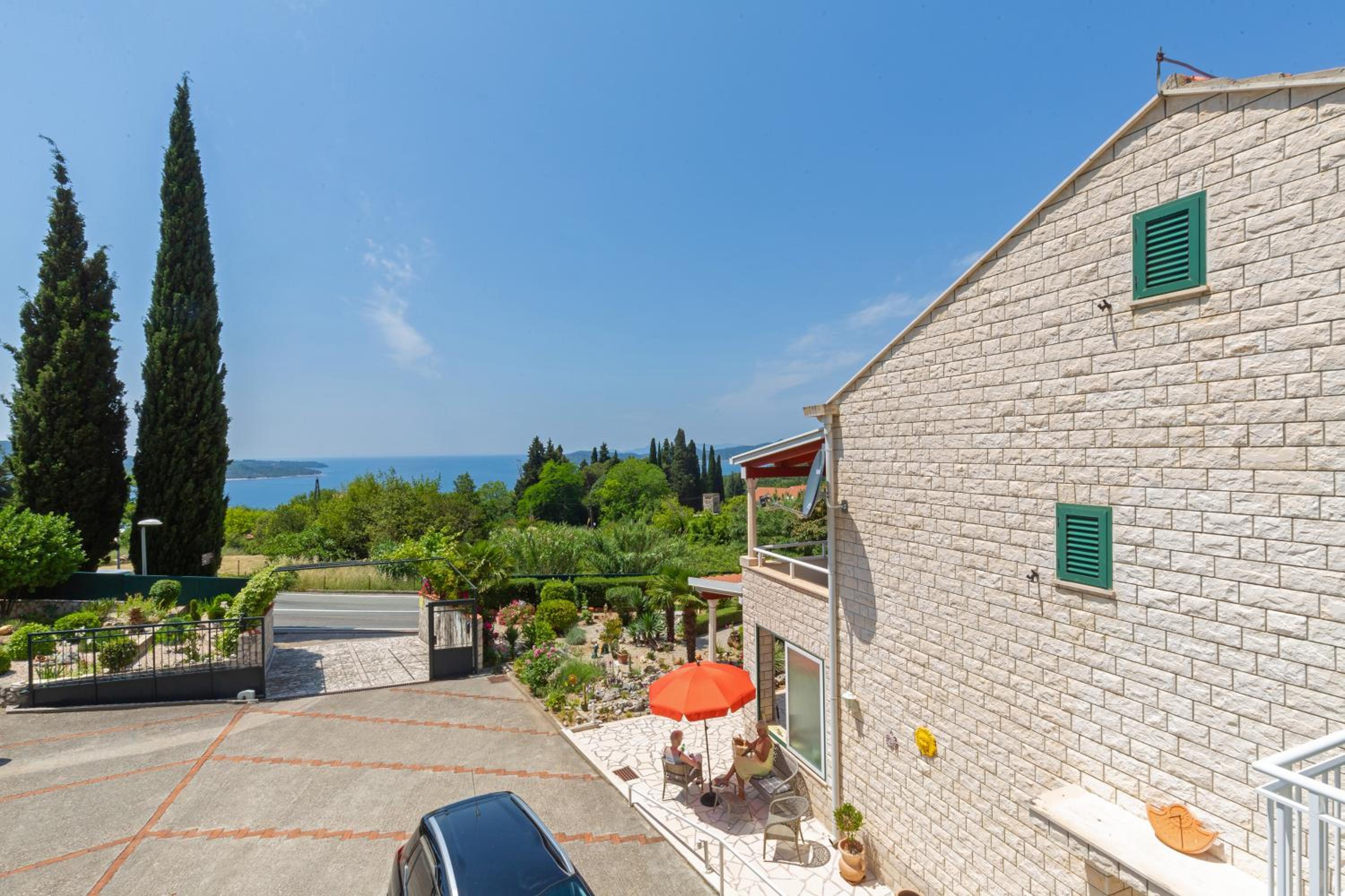 Standard Studio with Balcony and Sea View 4 - Photo 12