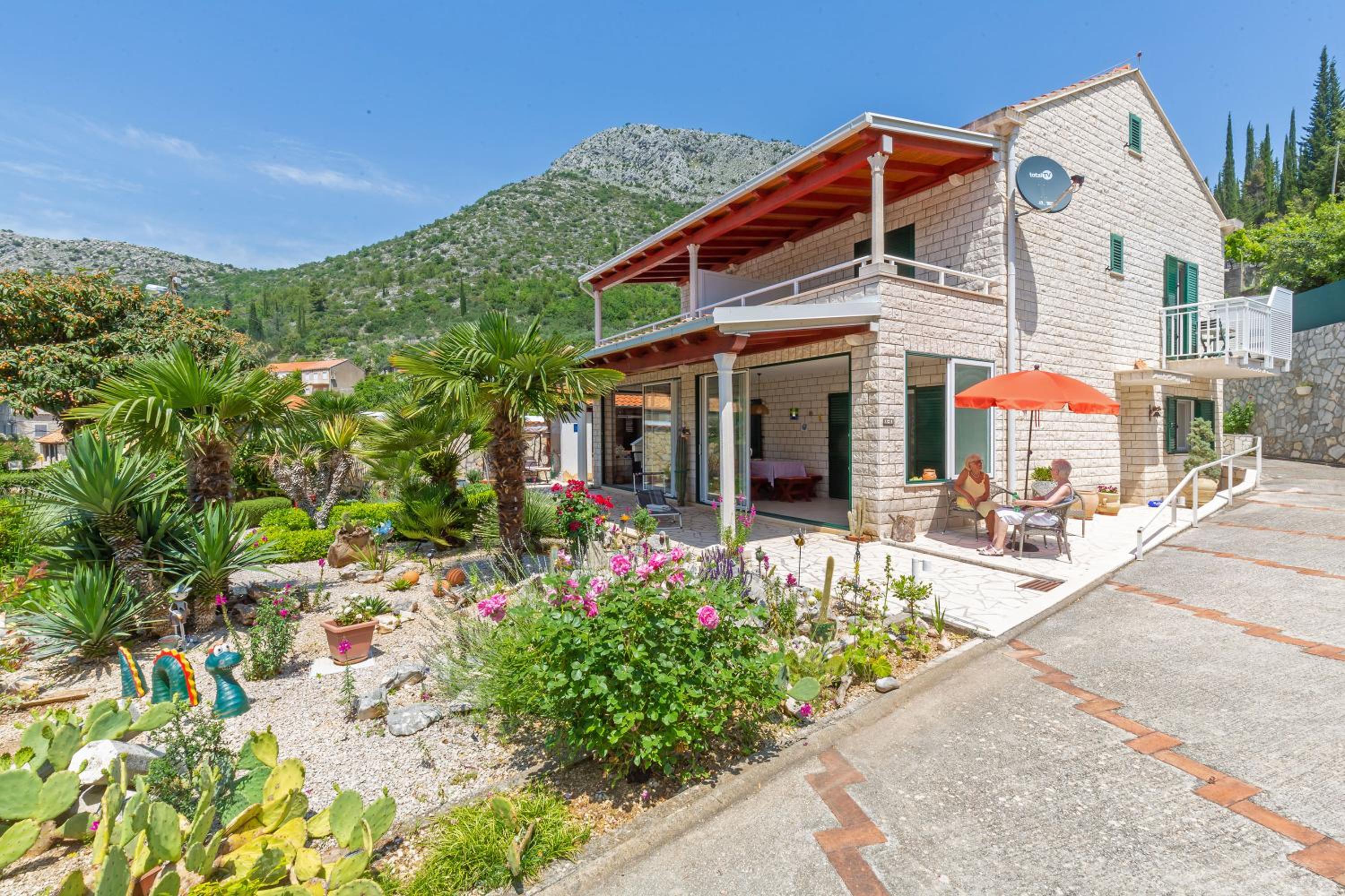 Standard Studio with Balcony and Sea View 4 - Photo 3
